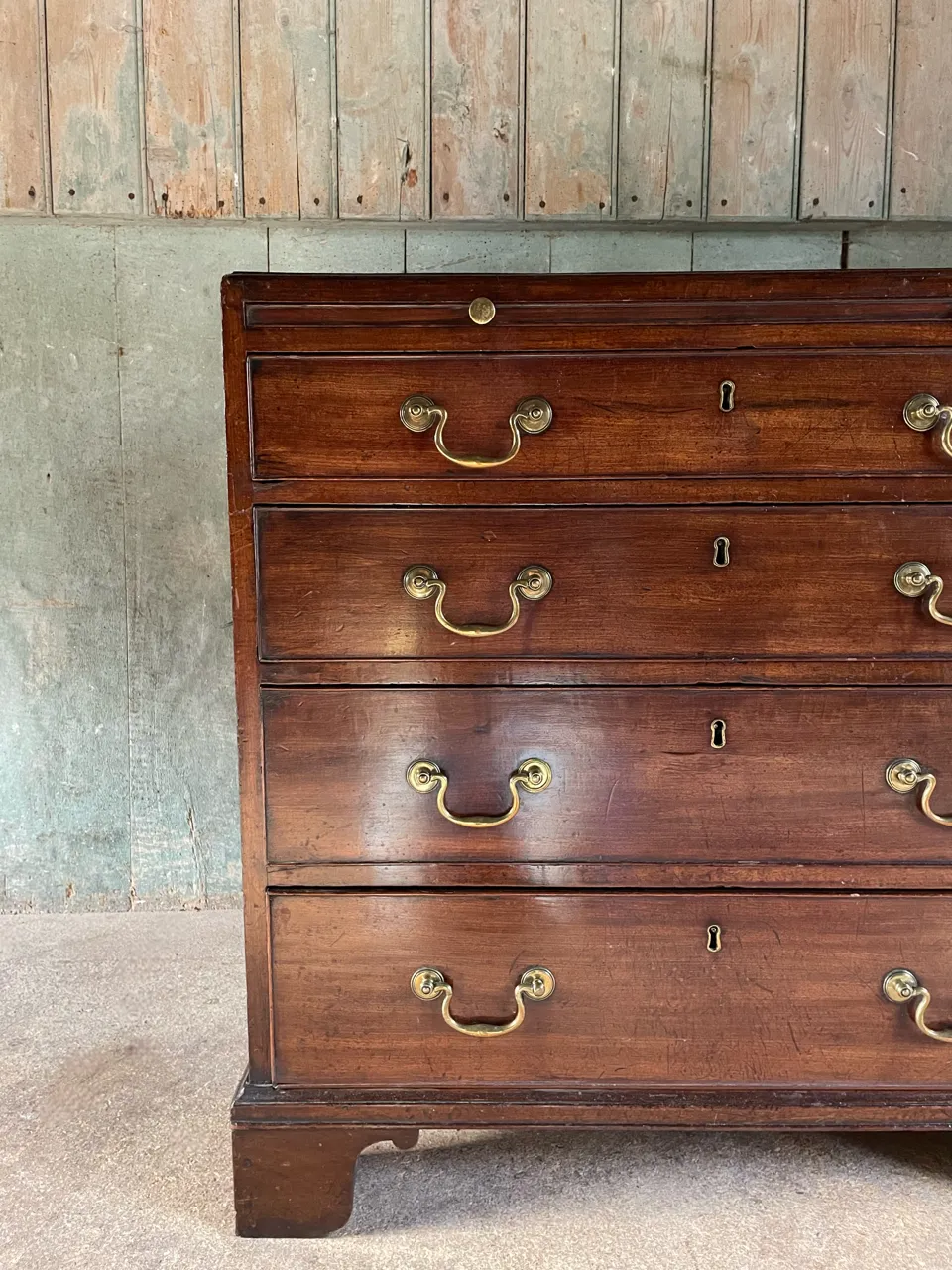 George III Caddy Top Bachelor’s Chest Of Drawers photo for sale