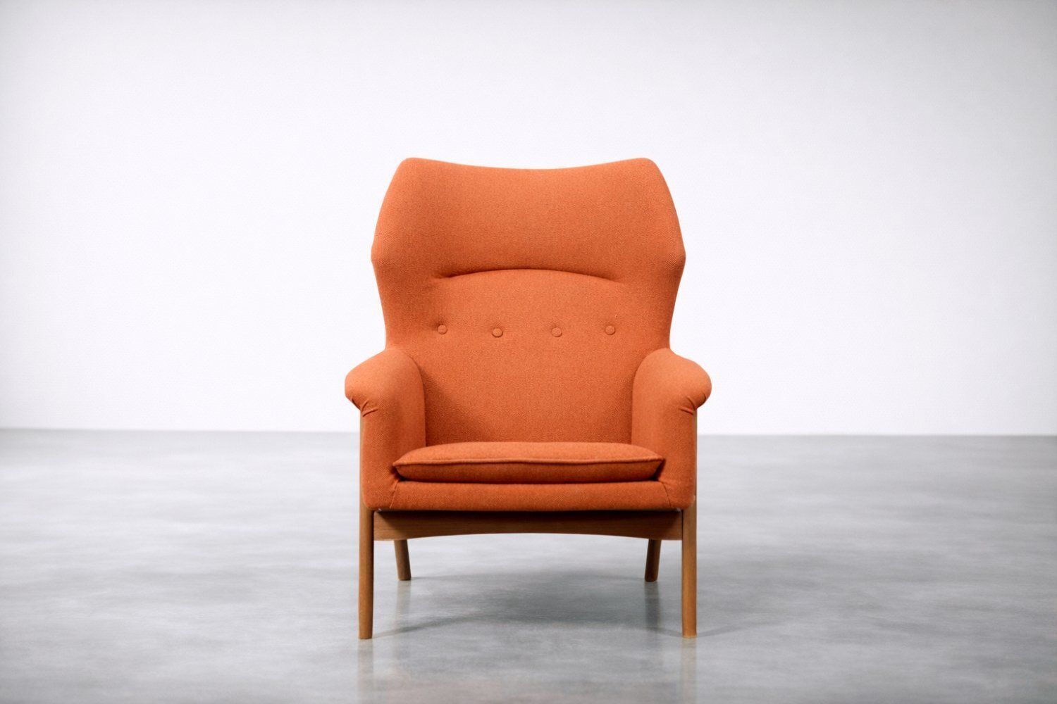 photo furniture Mid Century Elm Wing Master Chair By Thorbjörn Afdal For Bruksbo, 1960s