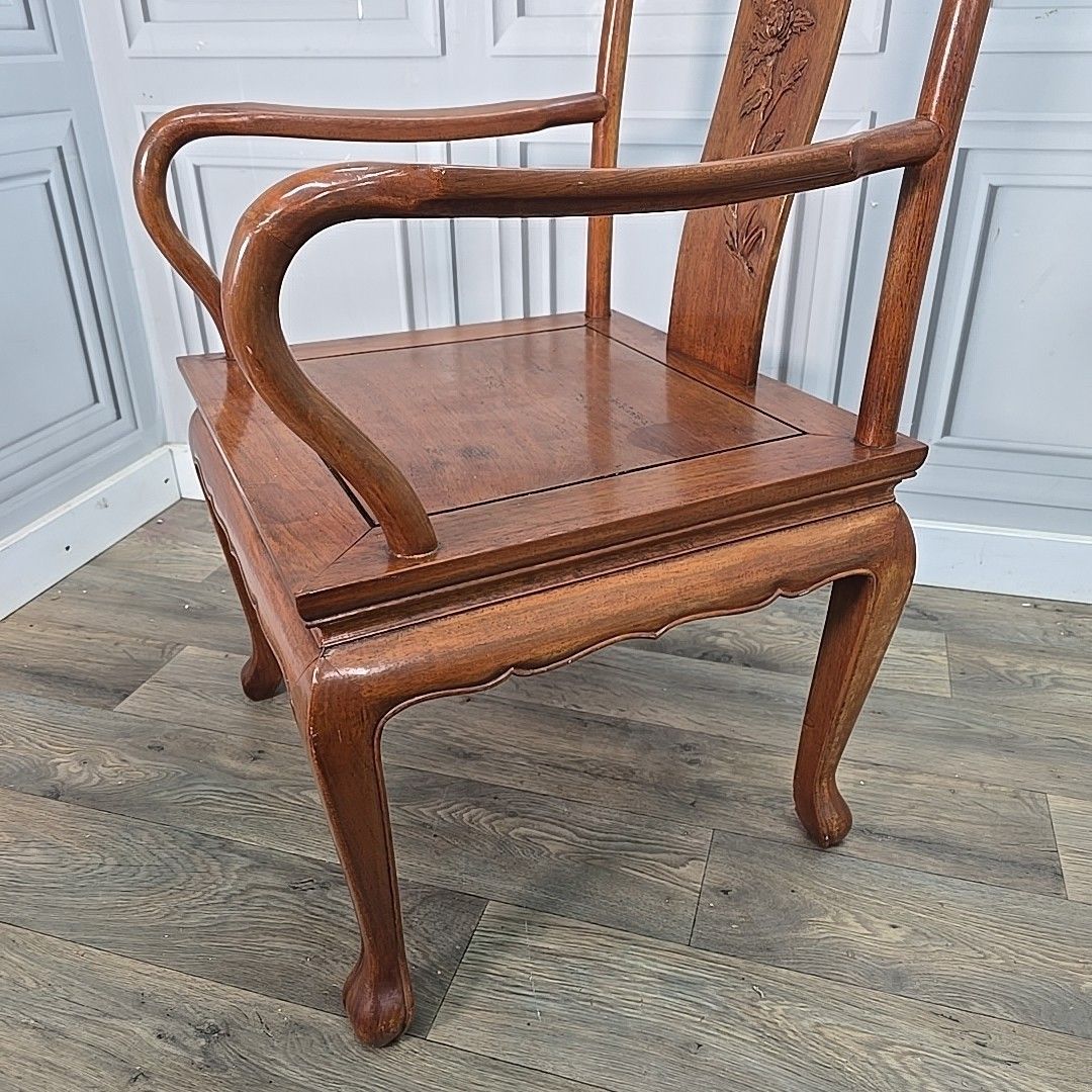 photo vintage Antique Style Carved Armchair Oriental Chinese Art Deco Influence – Solid Wood