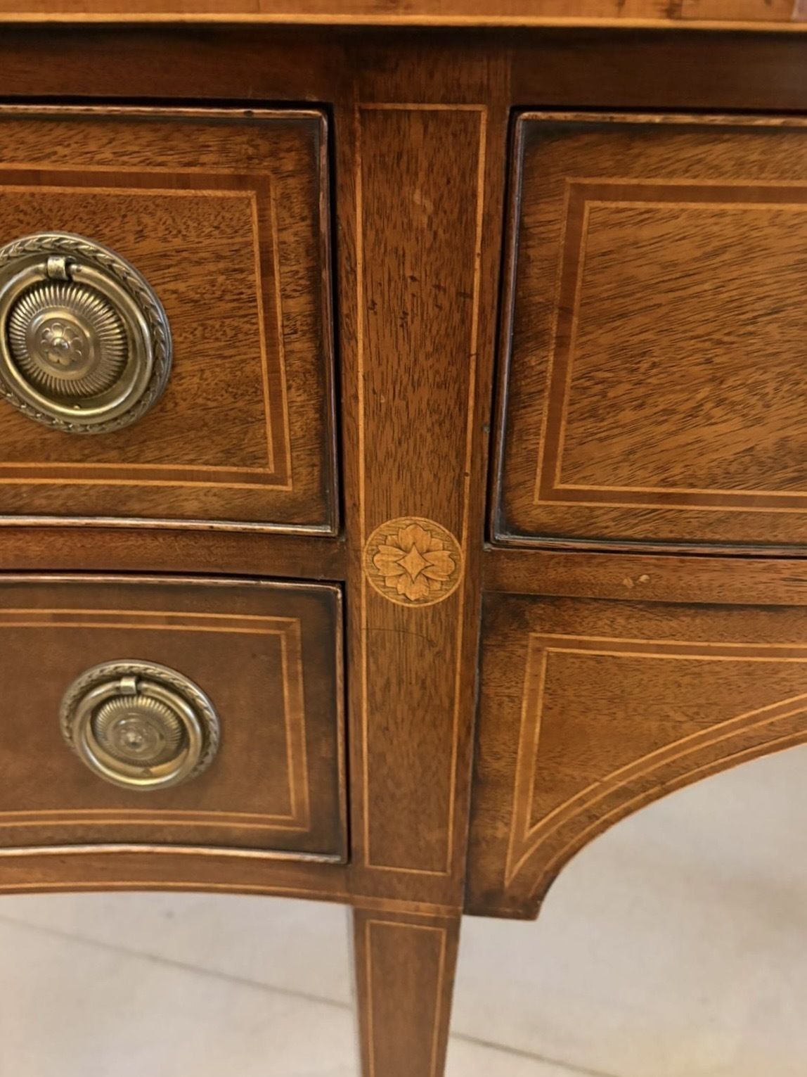 Antique Early 20th Century Figured Mahogany Serpentine Sideboard photo Furniture