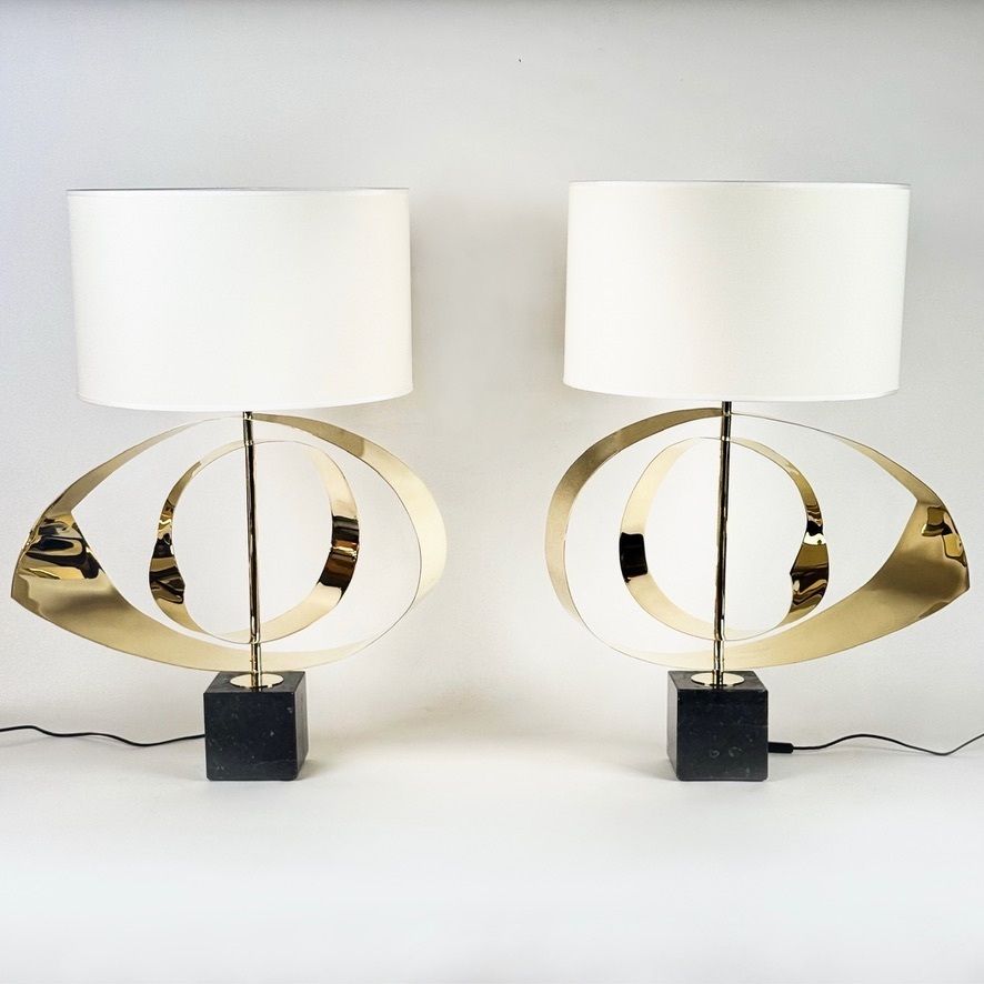Late 20th Century Pair Of Brass And Black Marquina Marble Sculptural Table Lamps photo furniture