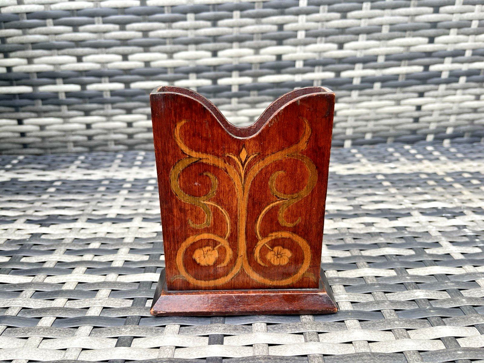 Antique Edwardian Art Nouveau Wooden Pokerwork Floral Desk Office Letter Rack photo vinterior