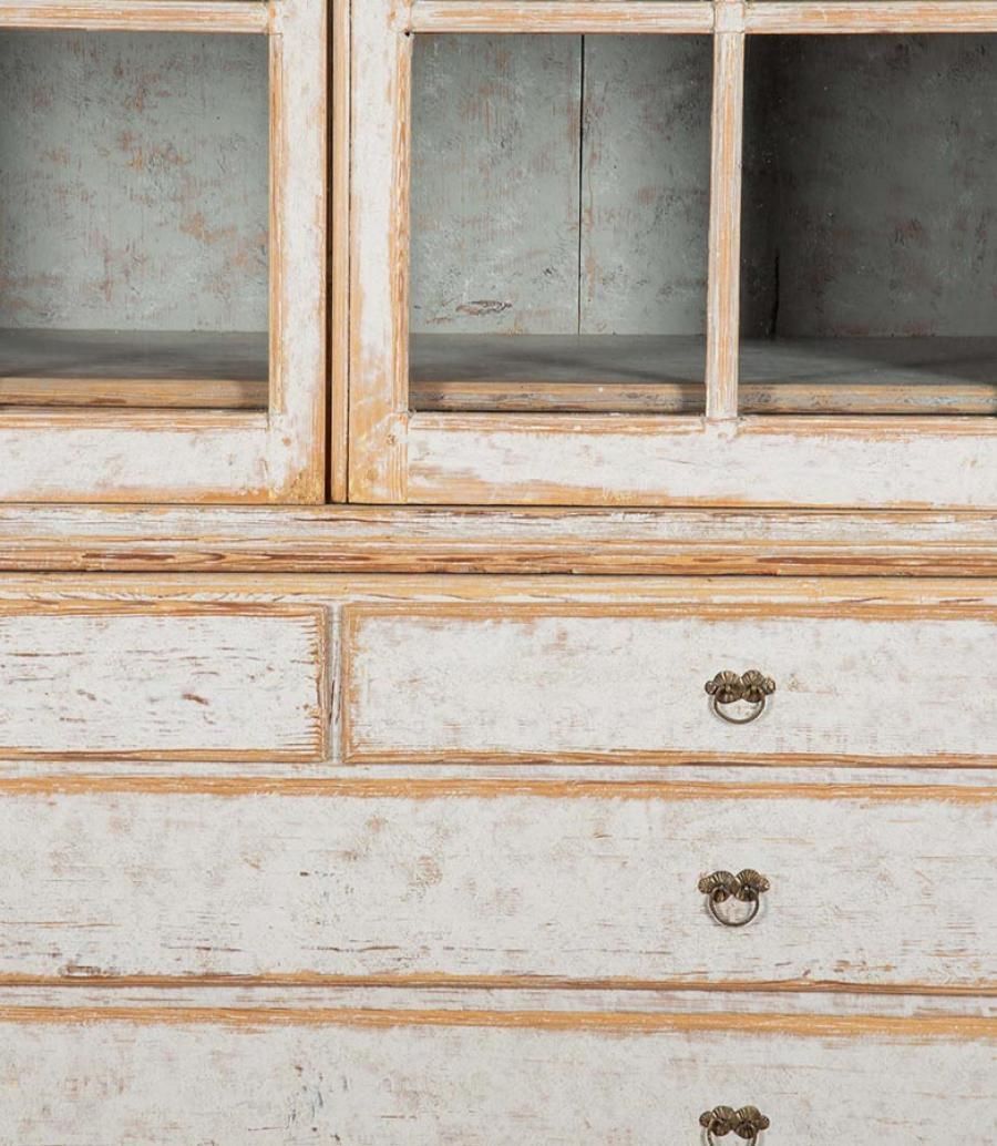 Exceptional Late 18th Century Swedish Rococo Vitrine photo vintage
