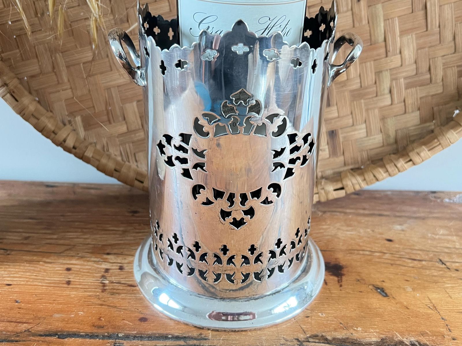 Antique Maxfield & Sons Sheffield A1 Silver Plate Wine Holder With Handles Pierced Bottle Slider Edwardian Fretwork Coaster English Barware photo Home Decor