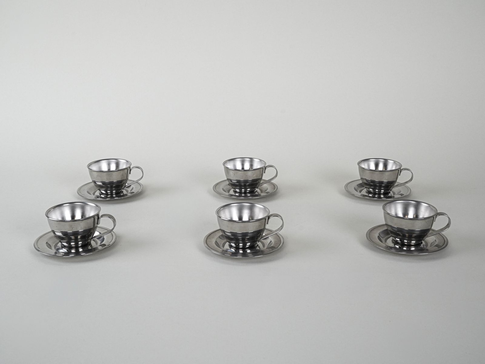 Set Roestvrijstalen Kopjes, Italiaans Design, Jaren 1980, Productie: Italië photo for sale