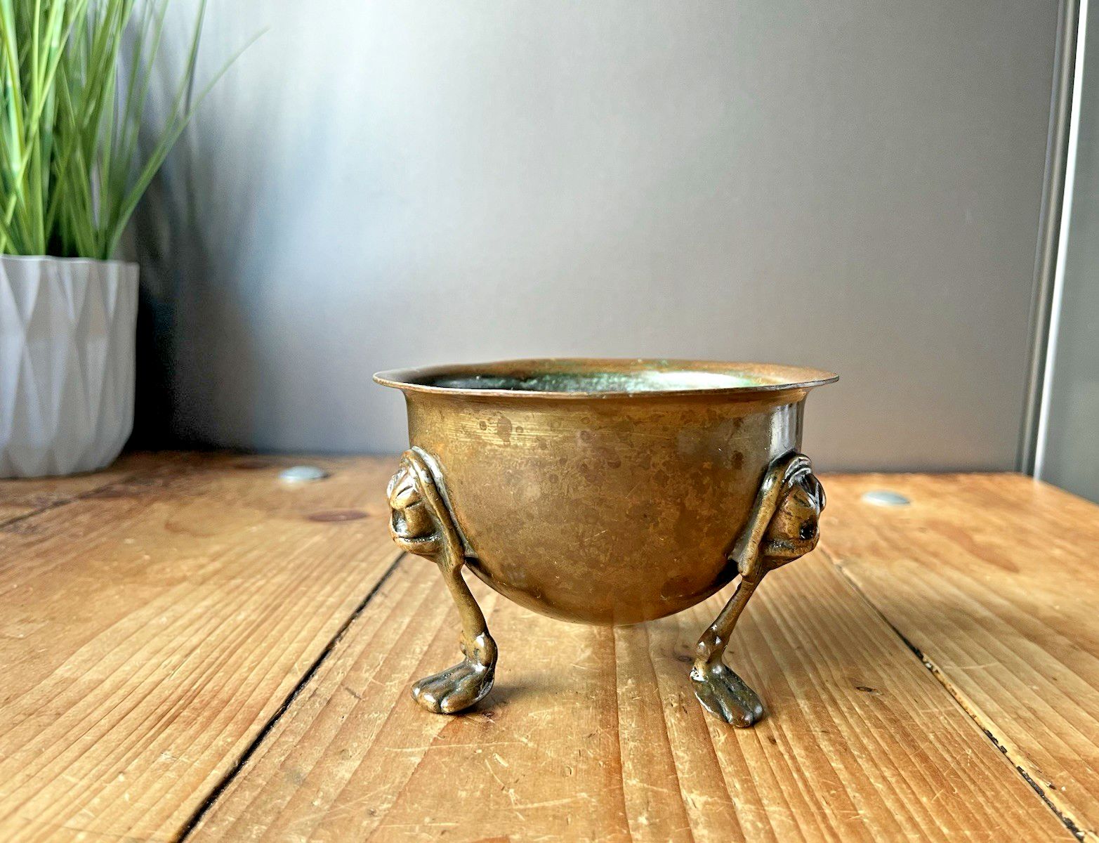 Antique 19th C Bronze Brass Monkey Mask Lion Footed Plant Pot Planter Cachepot photo 65.0
