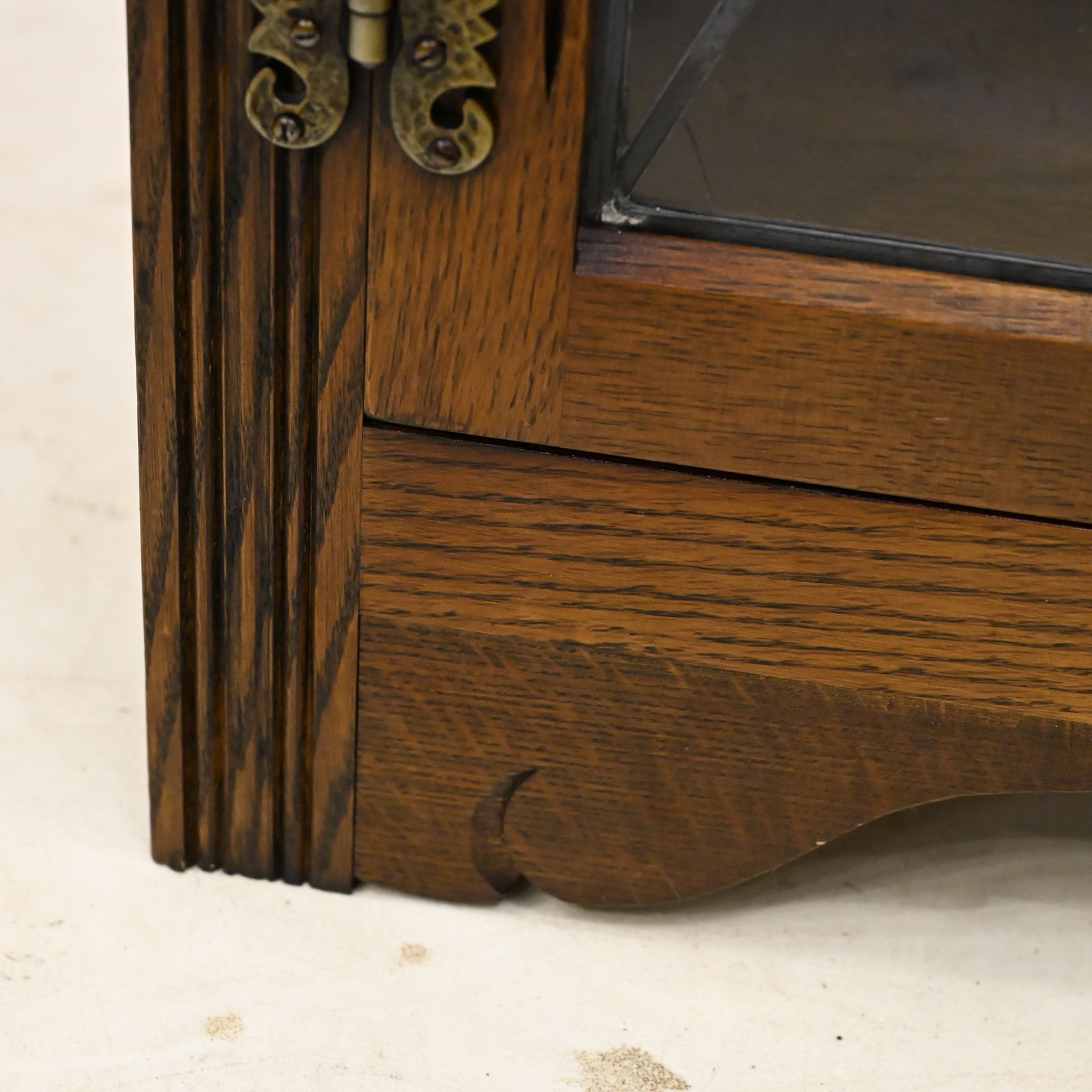 photo vintage Old Charm Tall Bookcase 4 Shelves Light Oak Free Uk Delivery*