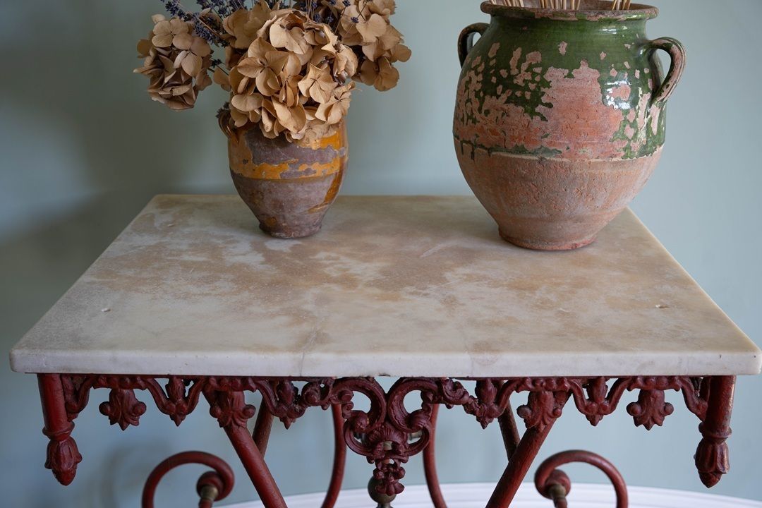Antique Red Patisserie Table photo 2340.0