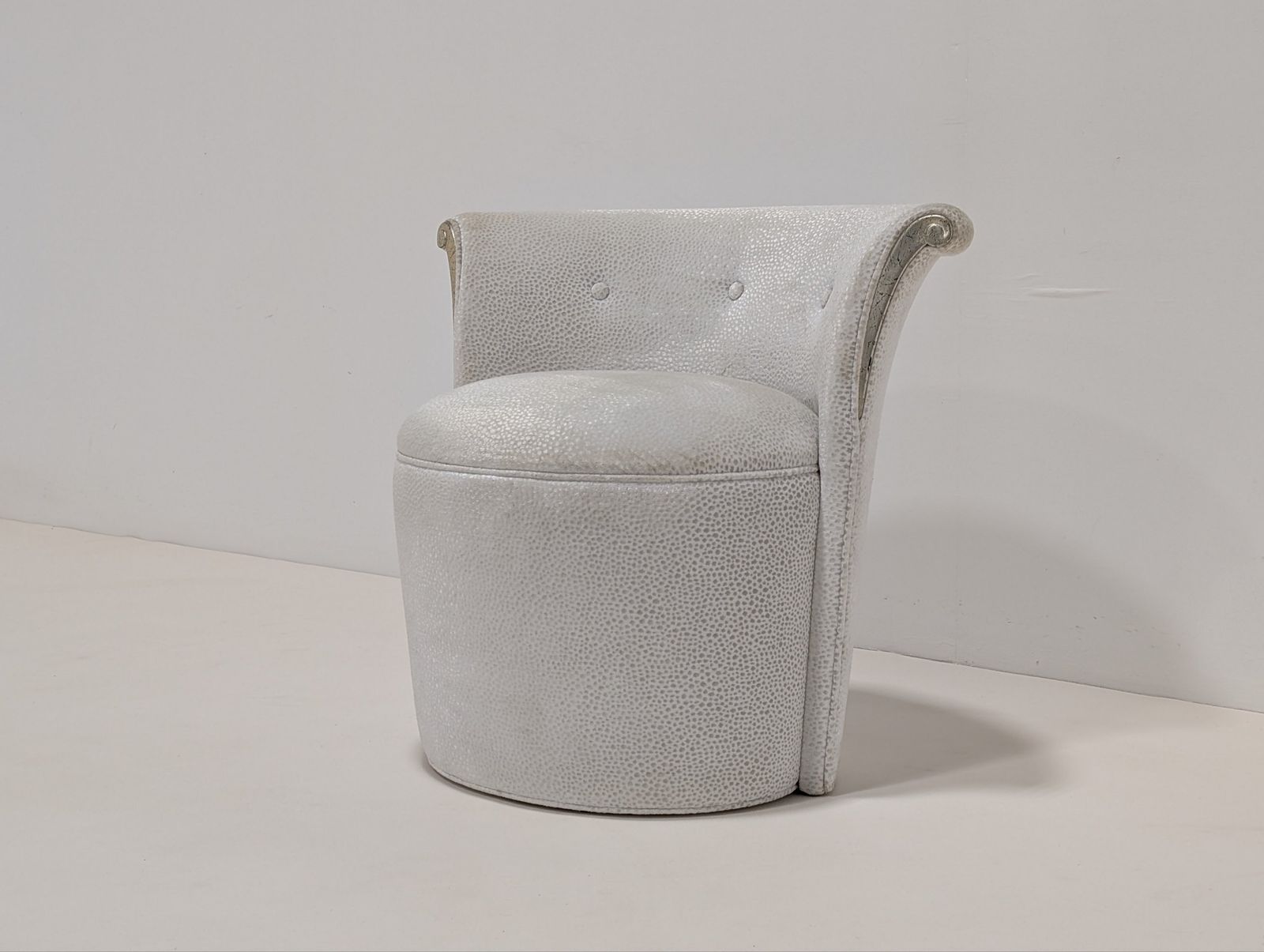 Furniture Christopher Guy Devonshire Chair photo