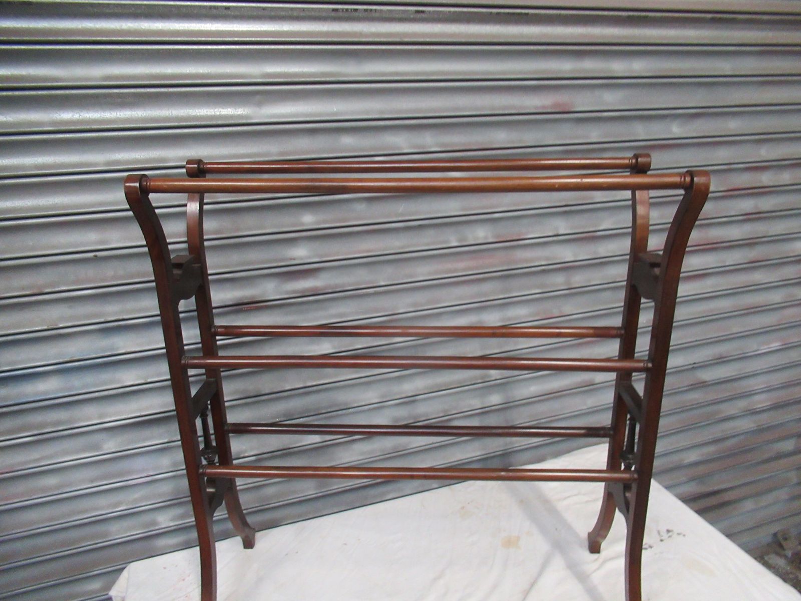 photo furniture Edwardian  Mahogany Towel Rail
