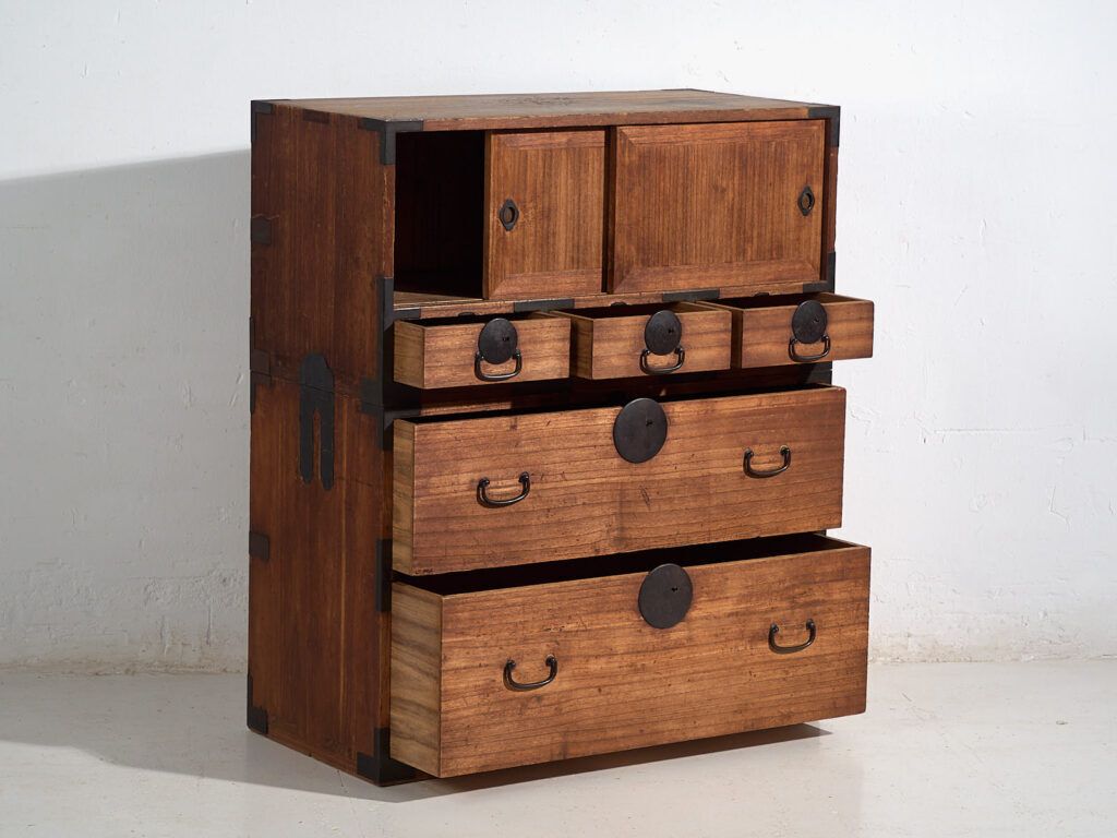 Antique Japanese Tansu – Showa Period (C.1927) #55 photo for sale
