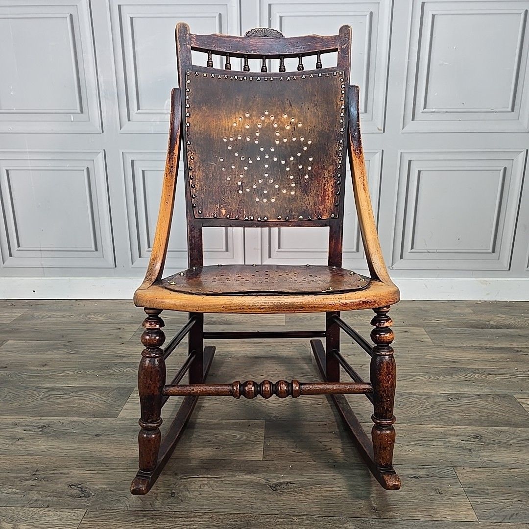 Antique Wooden Rocking Chair – Perforated Seat & Back Victorian / Arts & Crafts photo 170.0