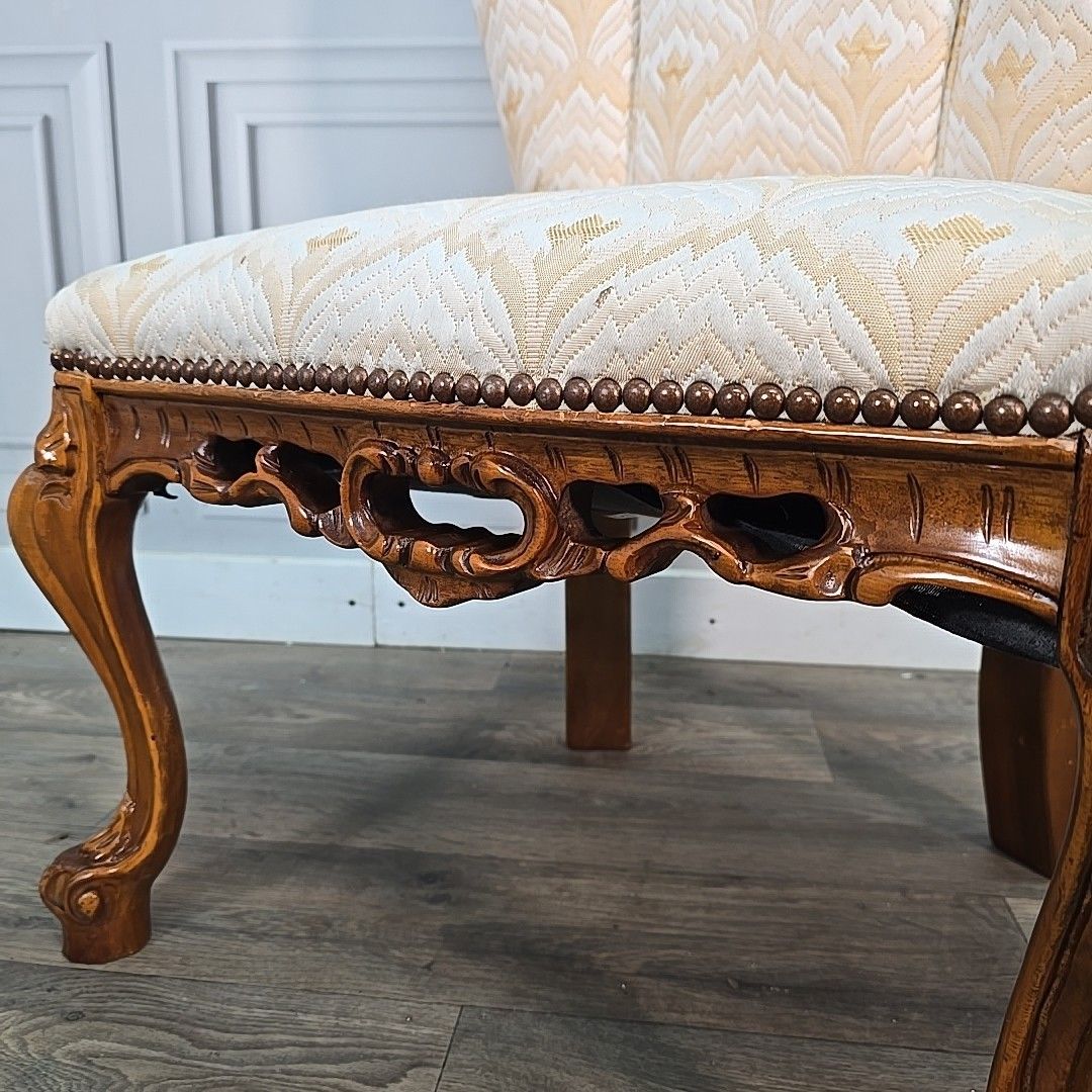 Furniture Antique Style Carved Shell Back Chair – Bedroom Slipper Seat Cabriole Queen Anne photo