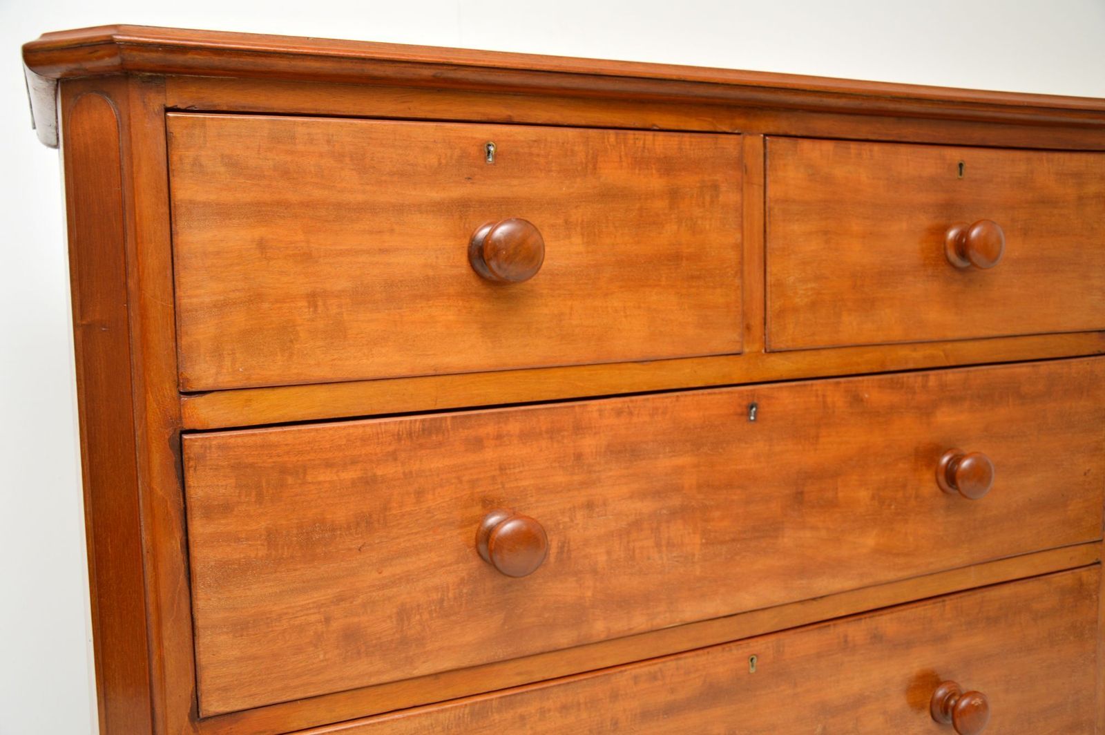 Large Antique Victorian Mahogany Chest Of Drawers photo vinterior