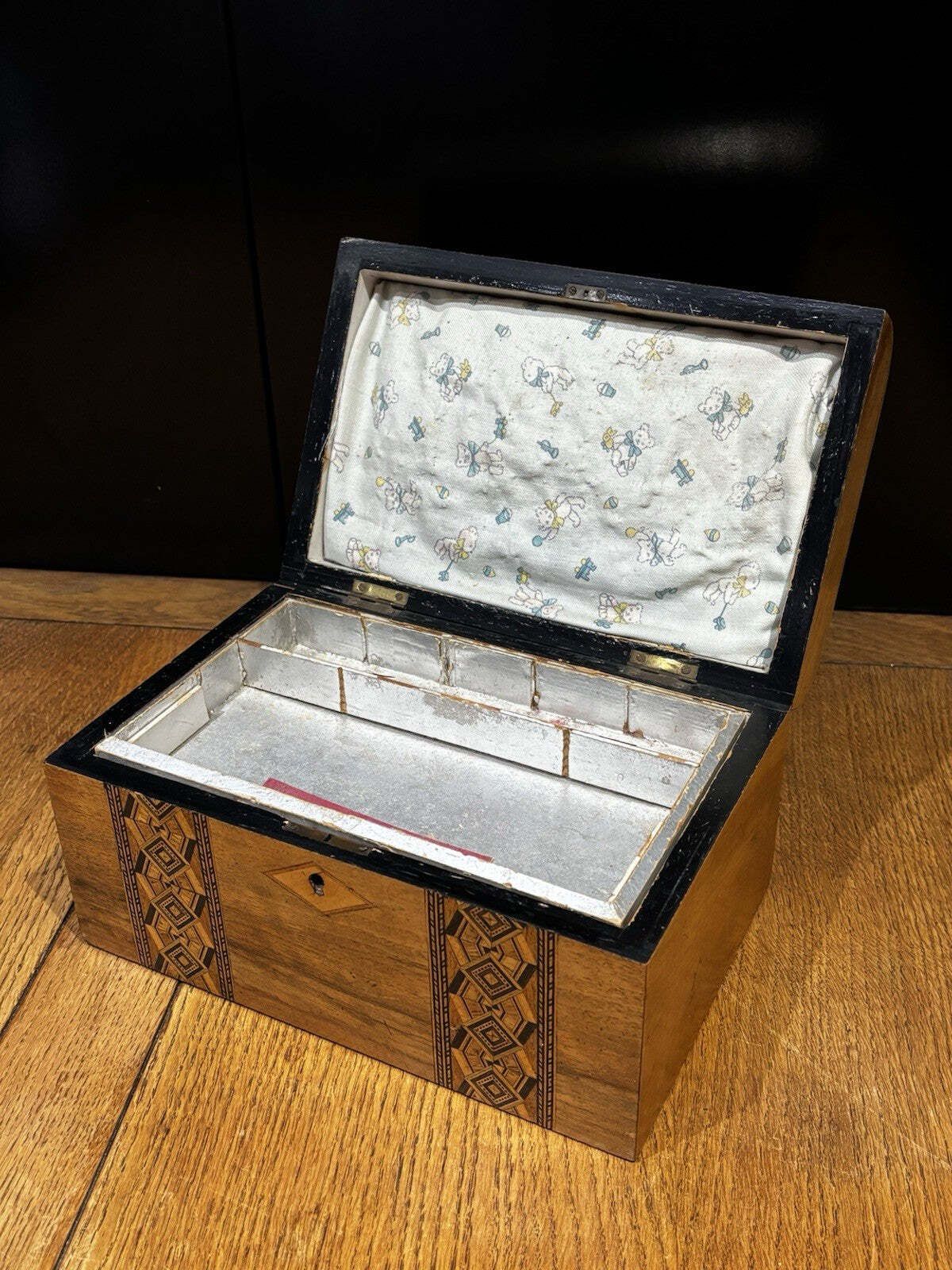 Victorian Tunbridge Ware Jewellery / Trinket Box photo vintage