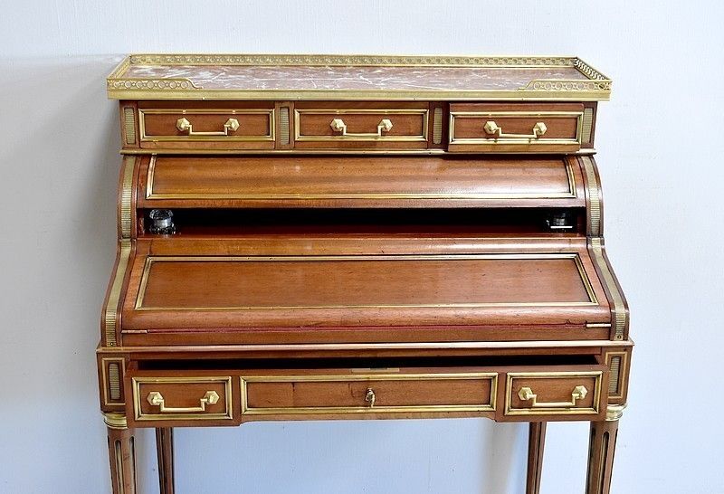 Small Office With Cylinder And Mechanism, 19th photo Furniture