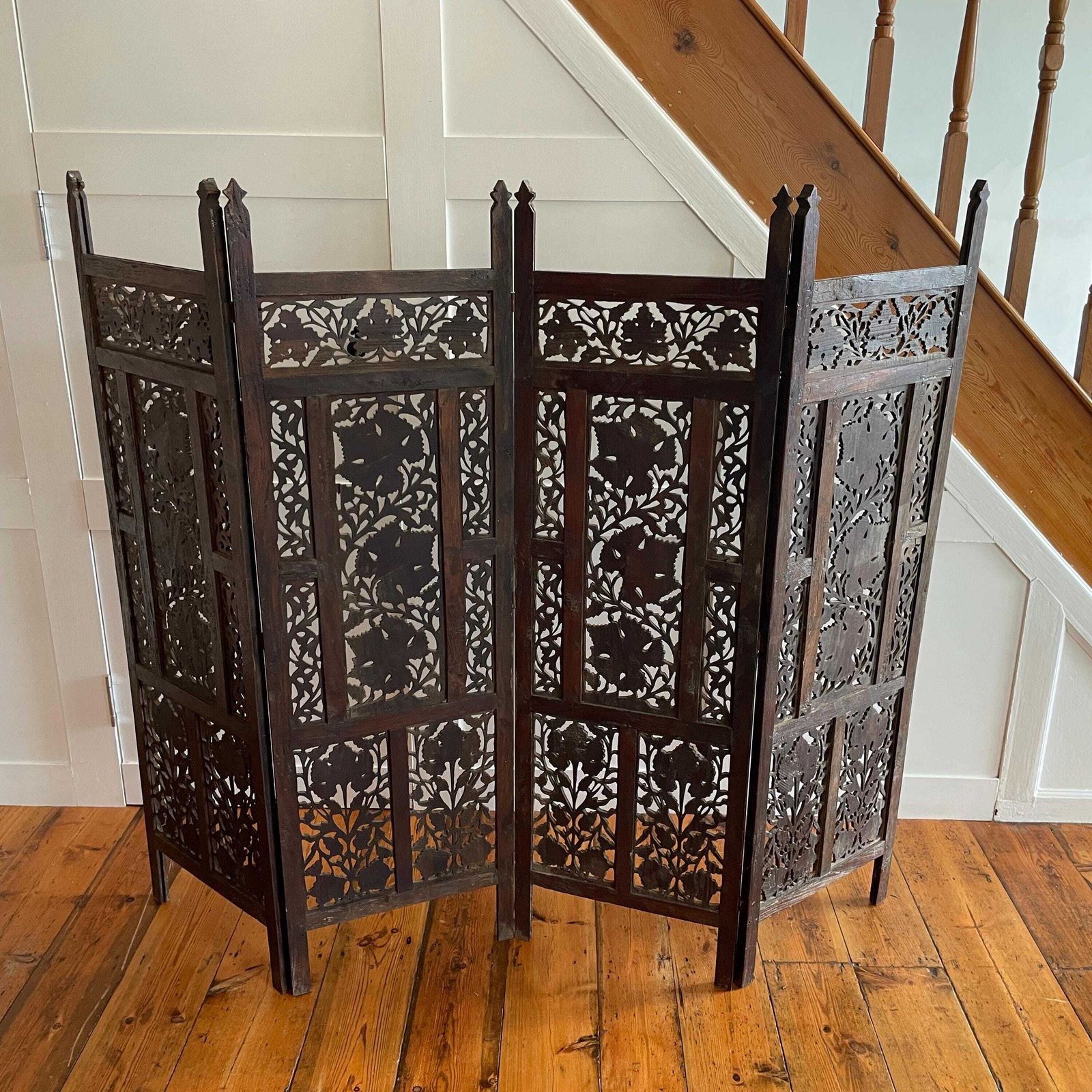 photo vinterior Indian Hand Carved Wood Folding Screen Floral Panels Room Divider Antique Wooden Large Intricate C.Late 19th/Earlier 20th Century