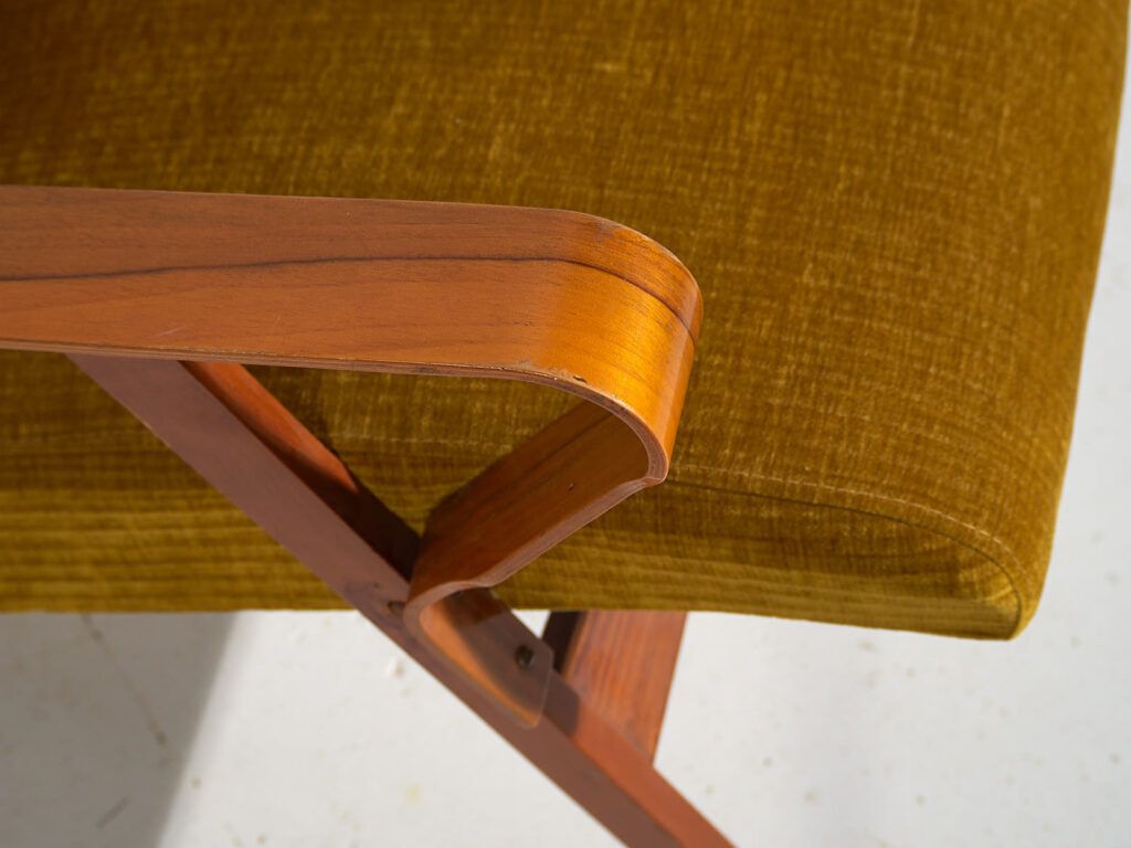 photo for sale Set Of Two Armchairs And Ottoman – Mid Century Modern (C.1950)