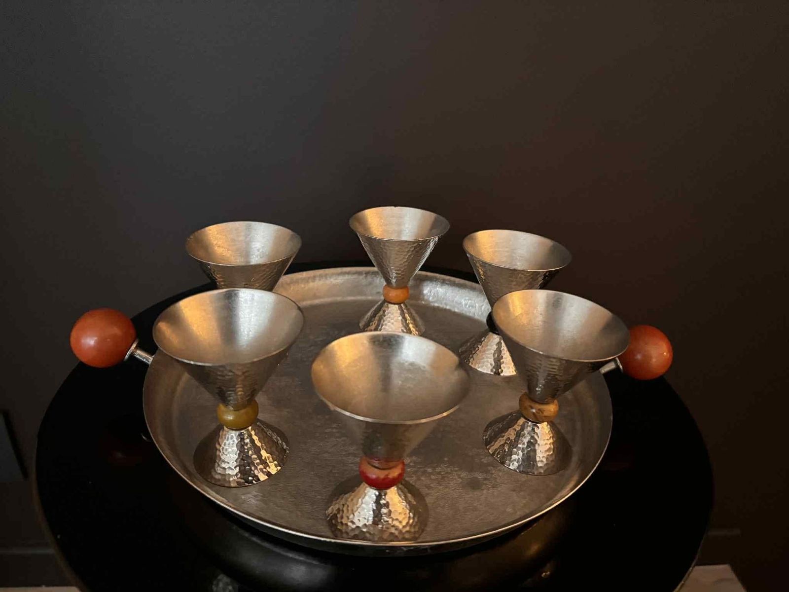 Vintage Memphis Style Liquor Set – Hammered Matte Steel Tray With 6 Cups – Germany 1980s photo Home Decor