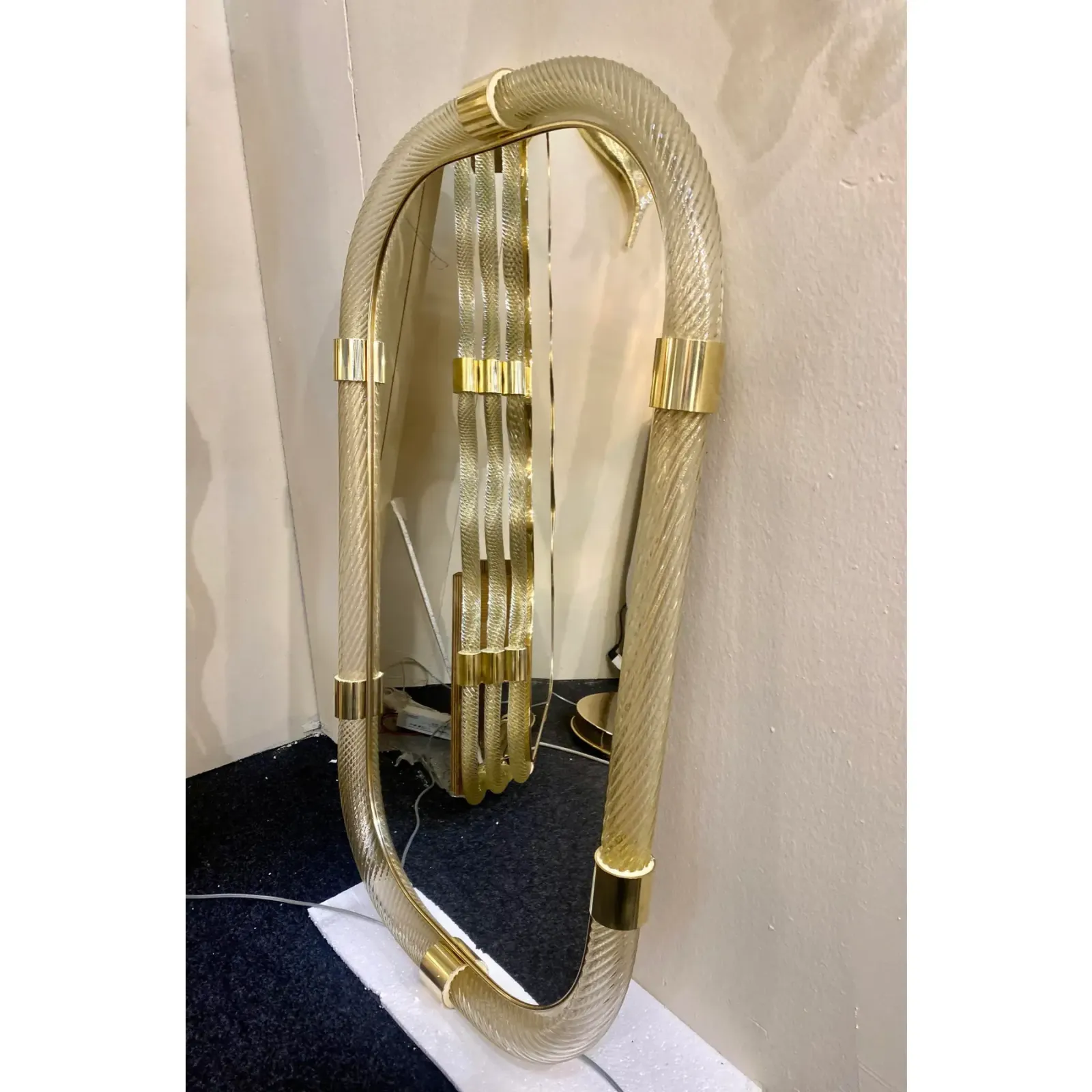 Elegant “Torciglione” Gold Murano Glass Wall Mirror In Barovier Style photo 10869.0