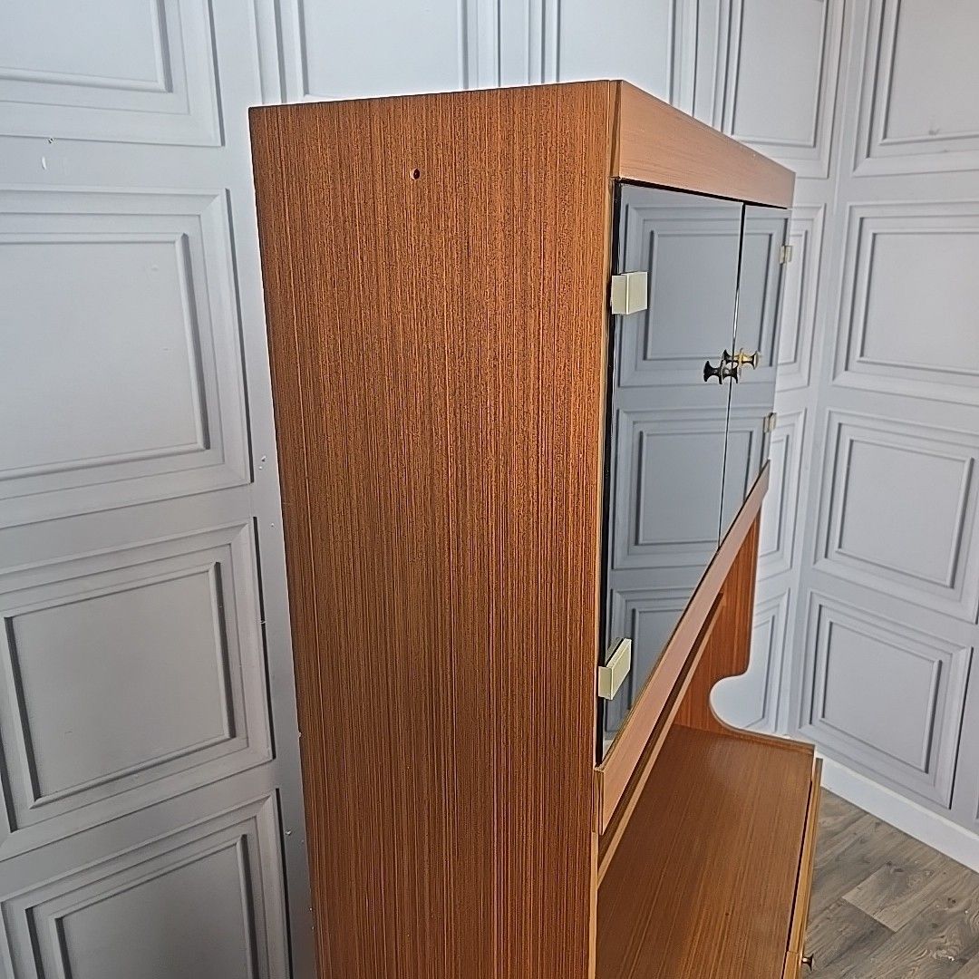 photo vinterior Retro Display Cabinet Dresser Sideboard Vintage Stonehill Stateroom Mid Century