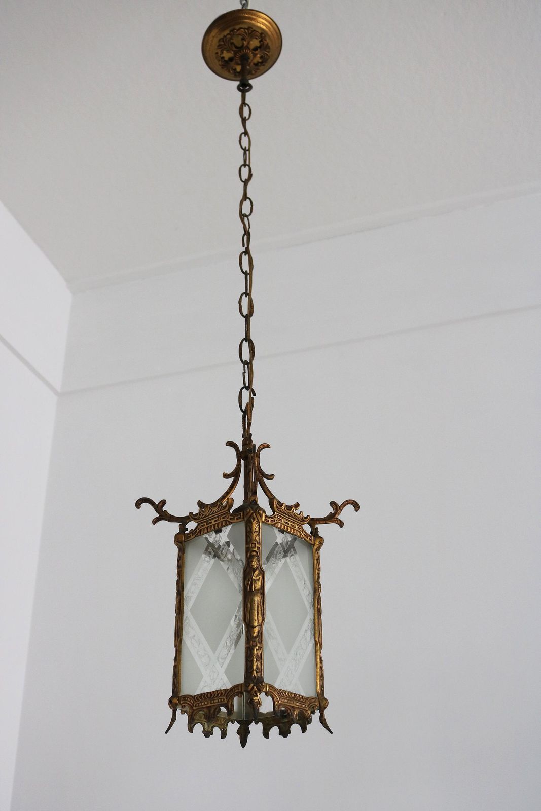 Elegant Antique Brass Etched Glass Hanging Lantern – Japanese / Oriental Inspired Design photo 842.0