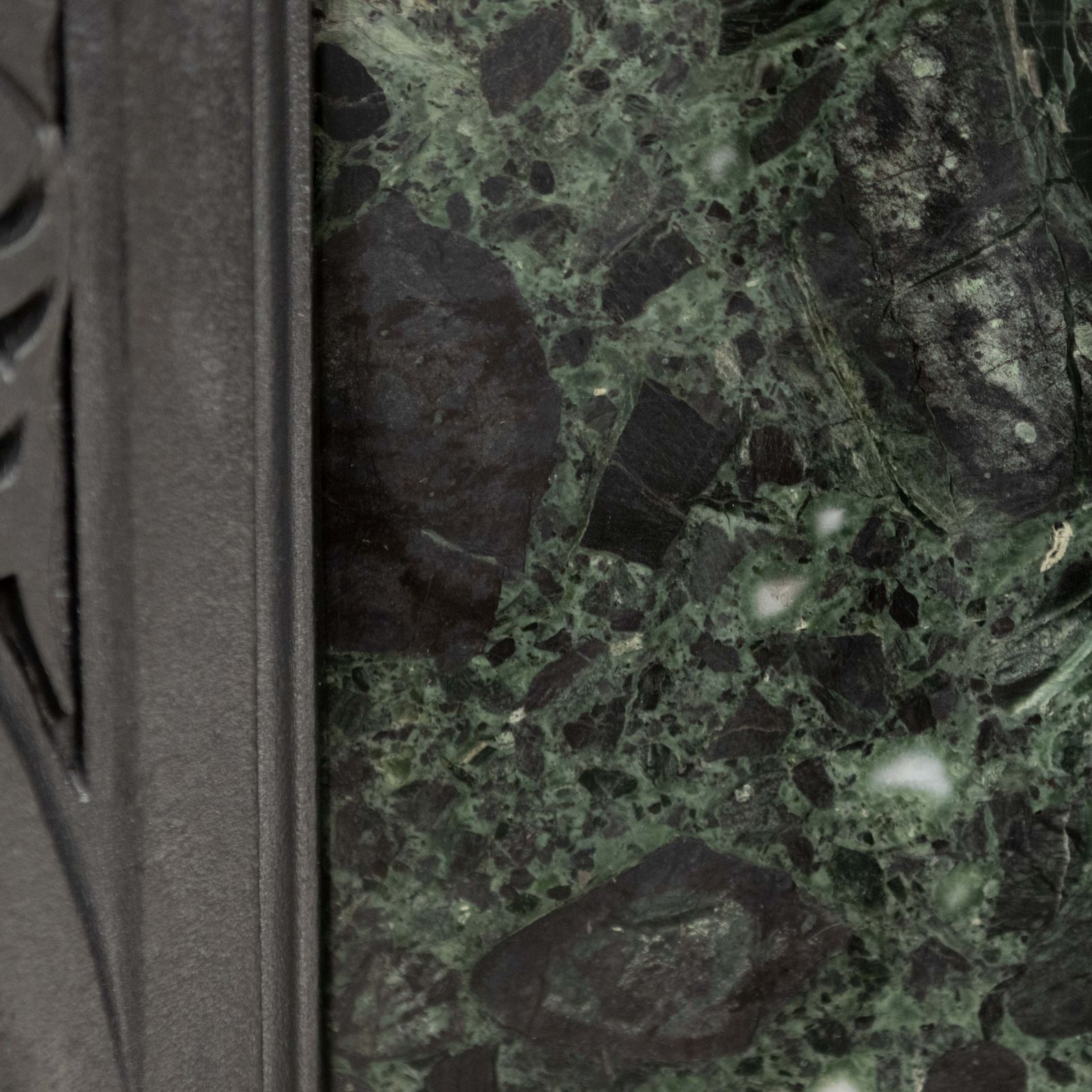 photo vinterior Antique Victorian Cast Iron Insert With Verde Antico Marble