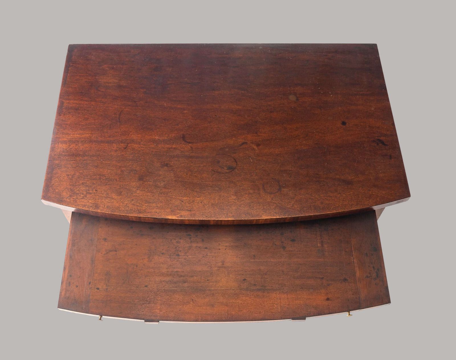 Good George III Mahogany Bow Fronted Sideboard photo for sale