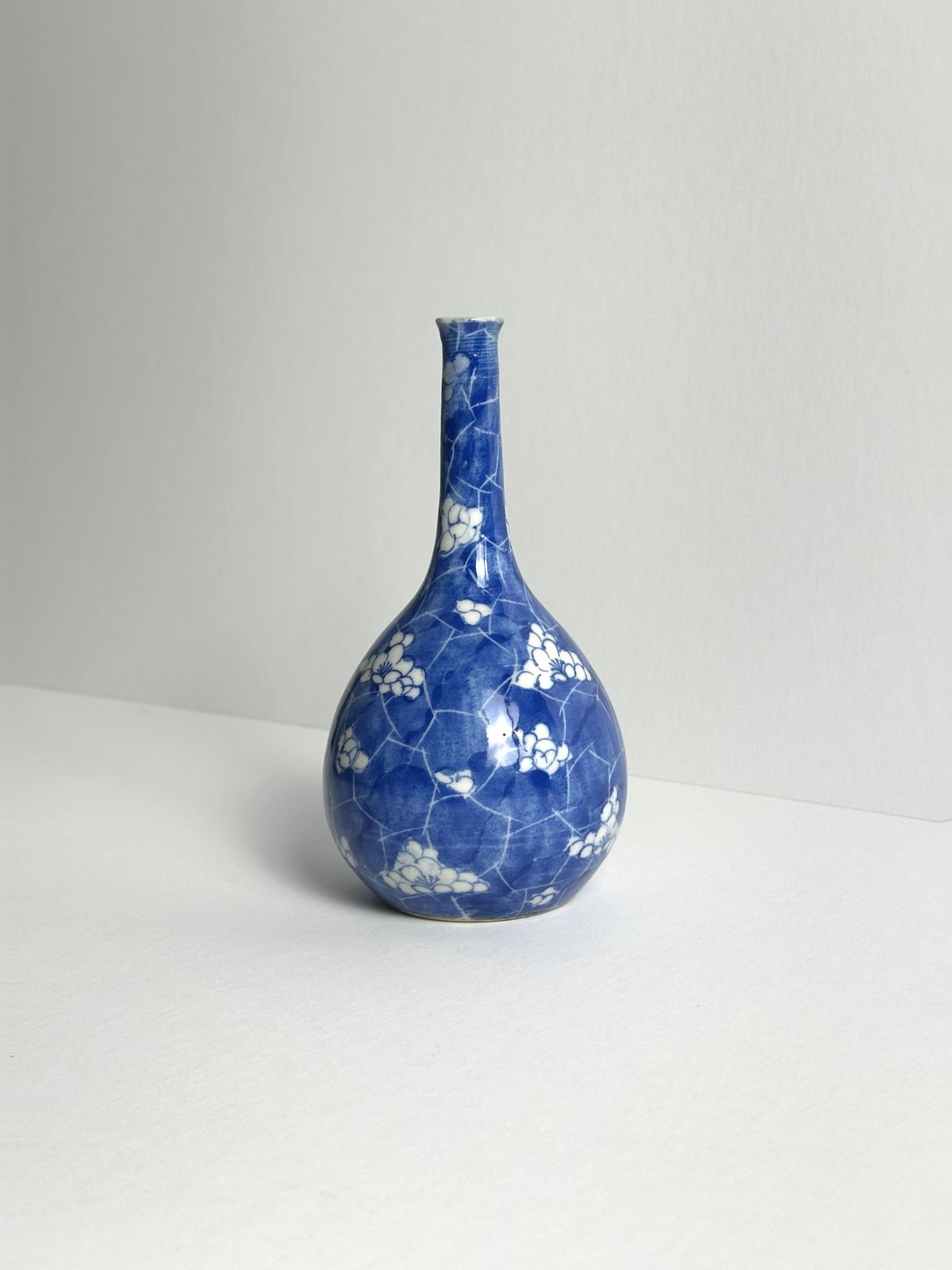 photo for sale Small Chinese Blue And White Porcelain Prunus Solifleur Vase, Qing Style