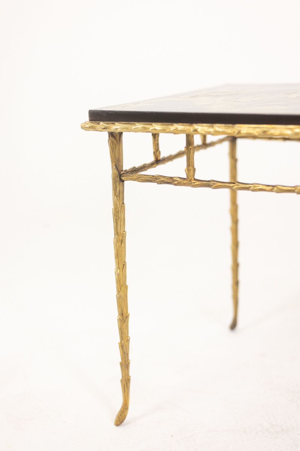 Maison Baguès. Coffee Table In Bronze, Black Lacquer, Gold Decoration. Circa 1970 photo vinterior
