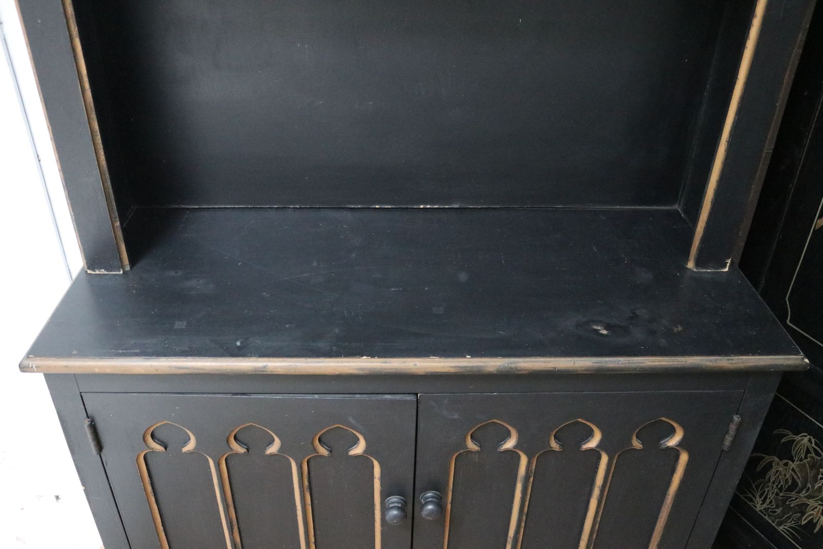 Unique Vintage Style Black Dresser Shelves Carved Fleur Di Lis photo for sale