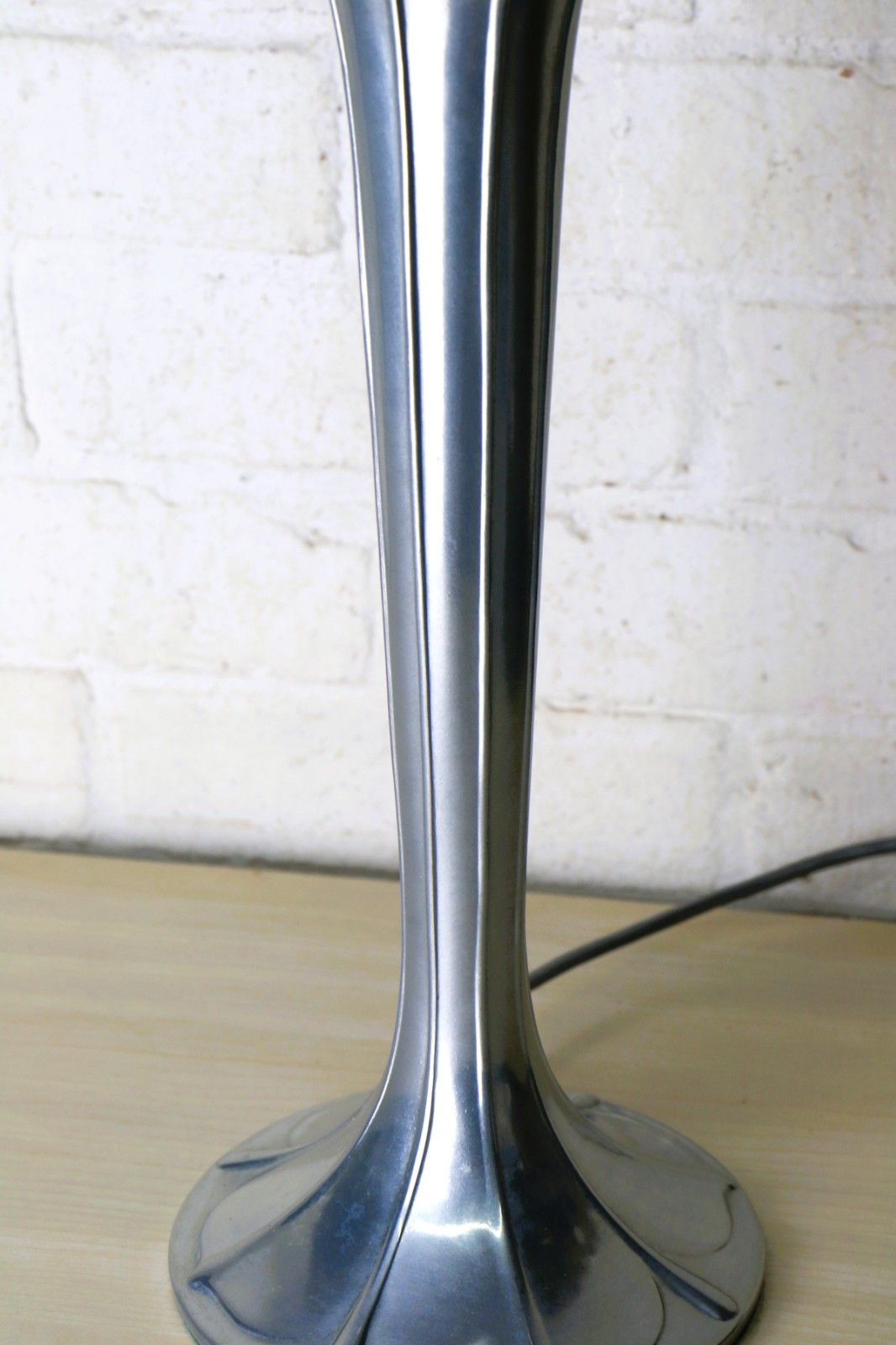 Table Lamp A Vintage Tall & Heavy Art Nouveau Design Alloy Lamp Silver Finish photo vinterior