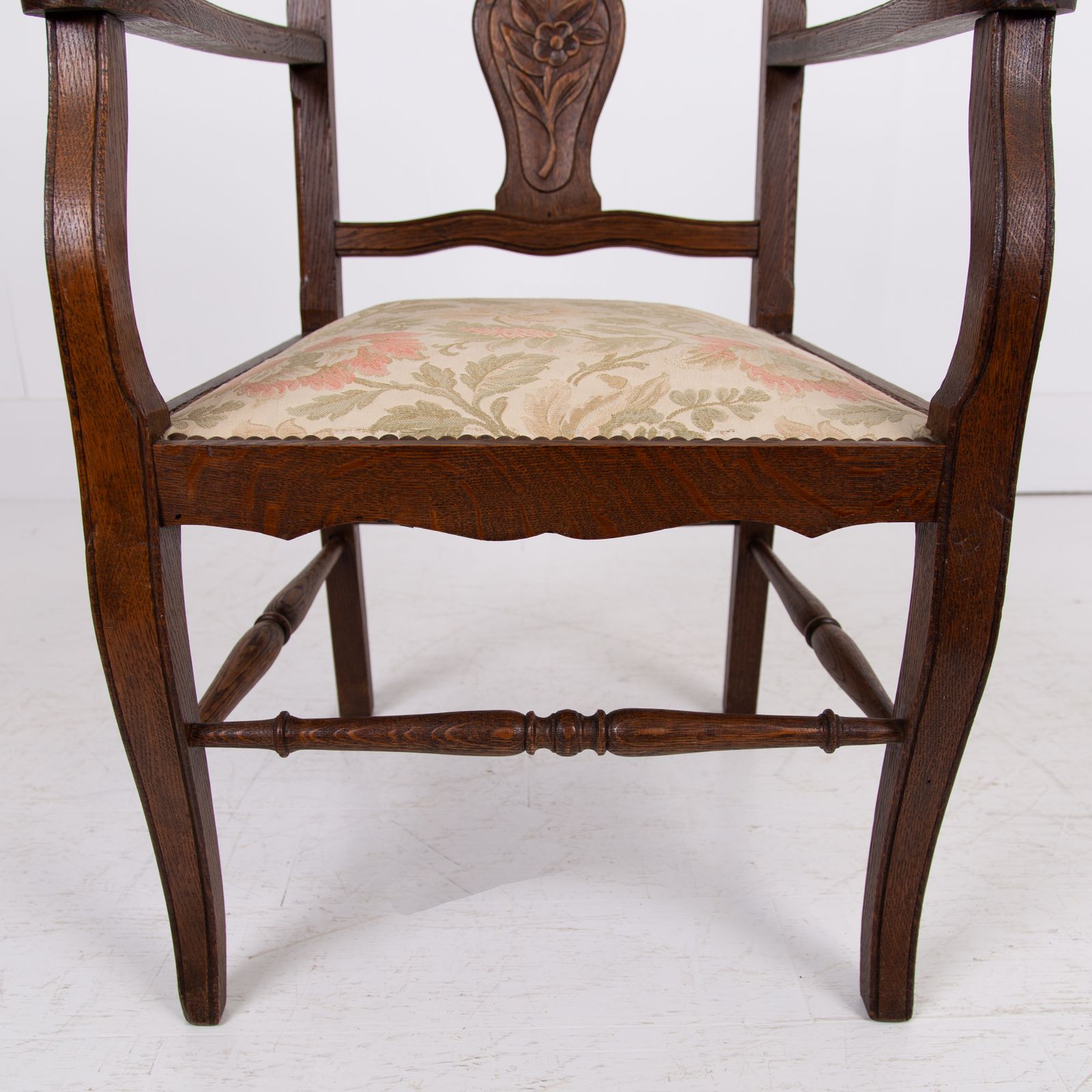 photo for sale Vintage Pair Of Attractive Oak Occasional Armchairs C1930