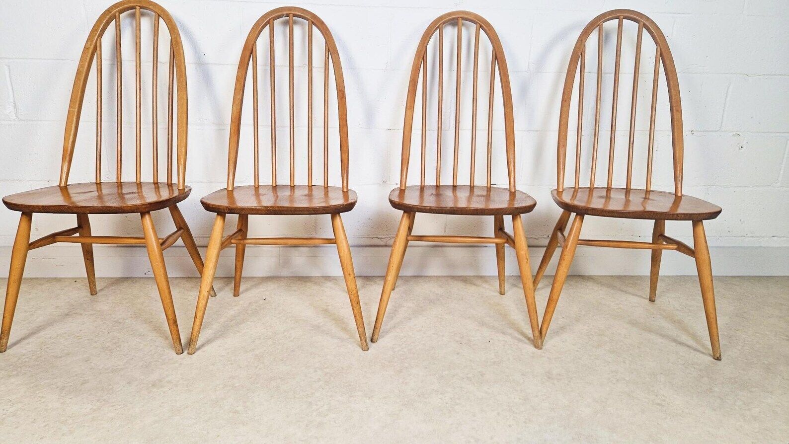 1250.0 Ercol Windsor Vintage Mid Century Solid Elm Plank Table & Dining Chair Set Pg060 photo