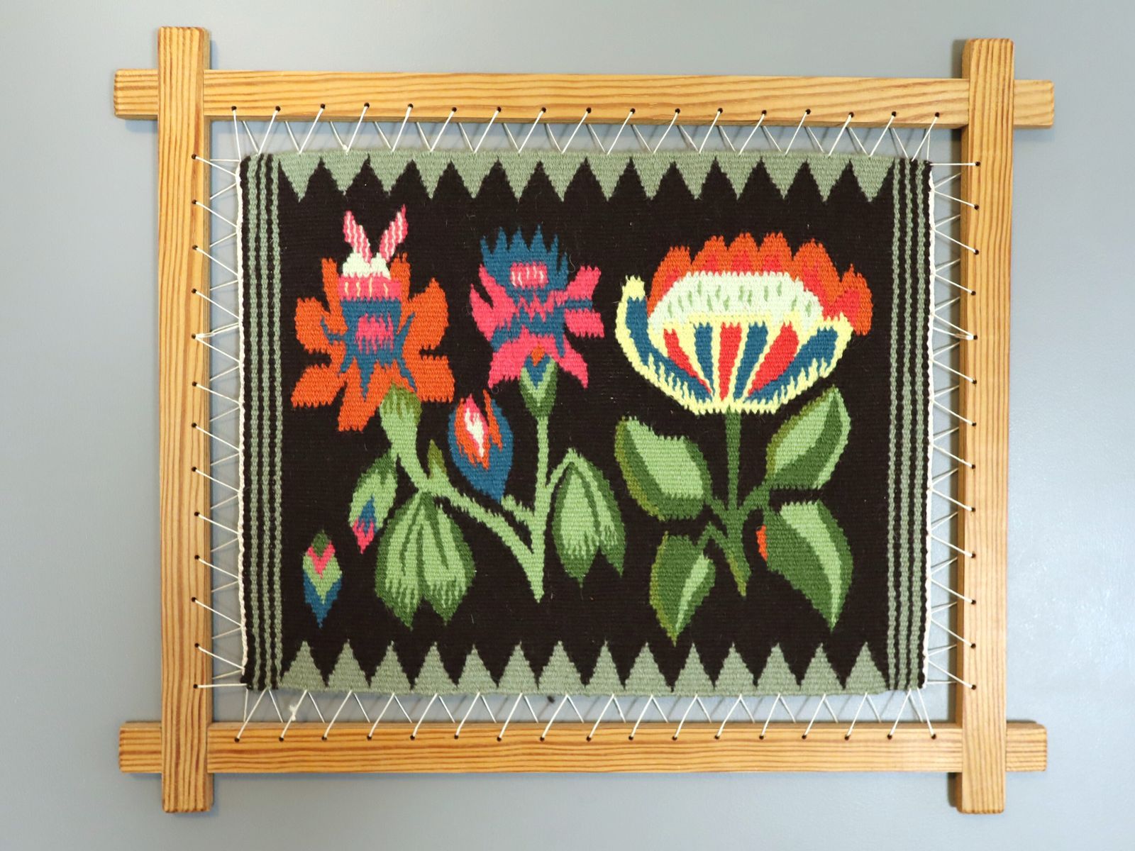 Folk Flowers Oil Painting, 1970s
