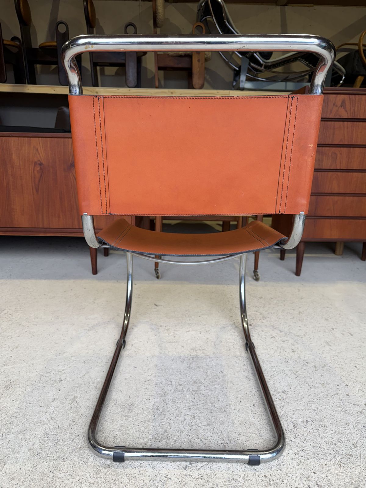 Tan Leather Mr10 Cantilever Chair In The Manner Of Ludwig Mies Van Der Rohe Bauhaus photo buy