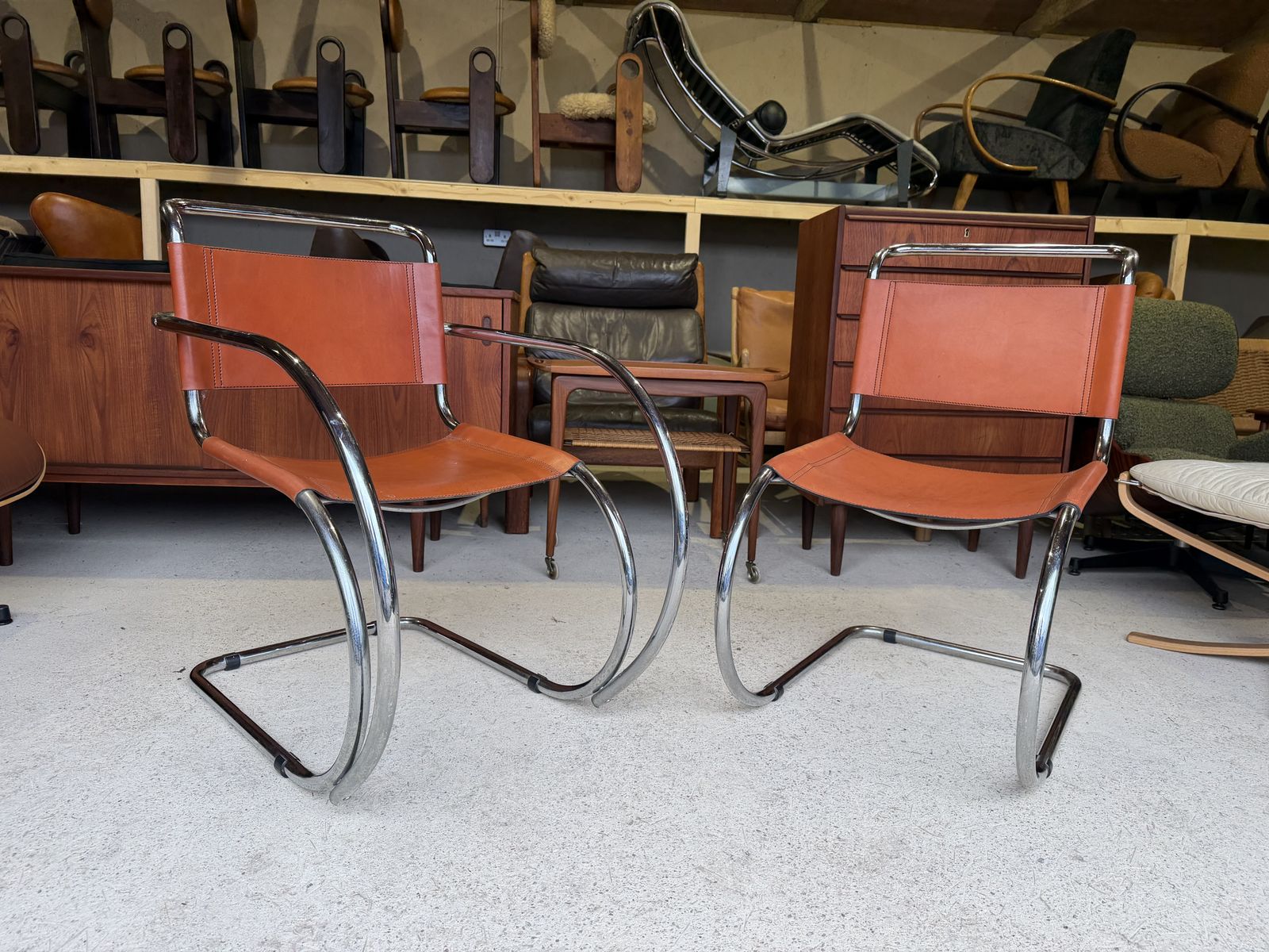 photo buy Tan Leather Mr10 Cantilever Chair In The Manner Of Ludwig Mies Van Der Rohe Bauhaus
