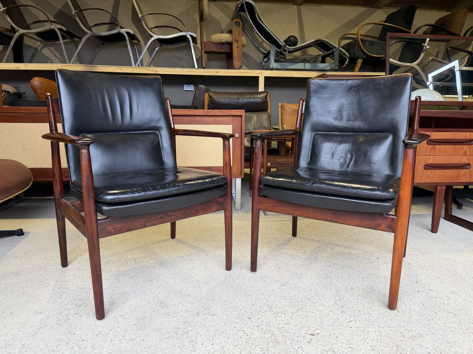 2985.0 Pair Of Danish Rosewood Armchairs Model 341 By Arne Vodder For Sibast Mobler photo