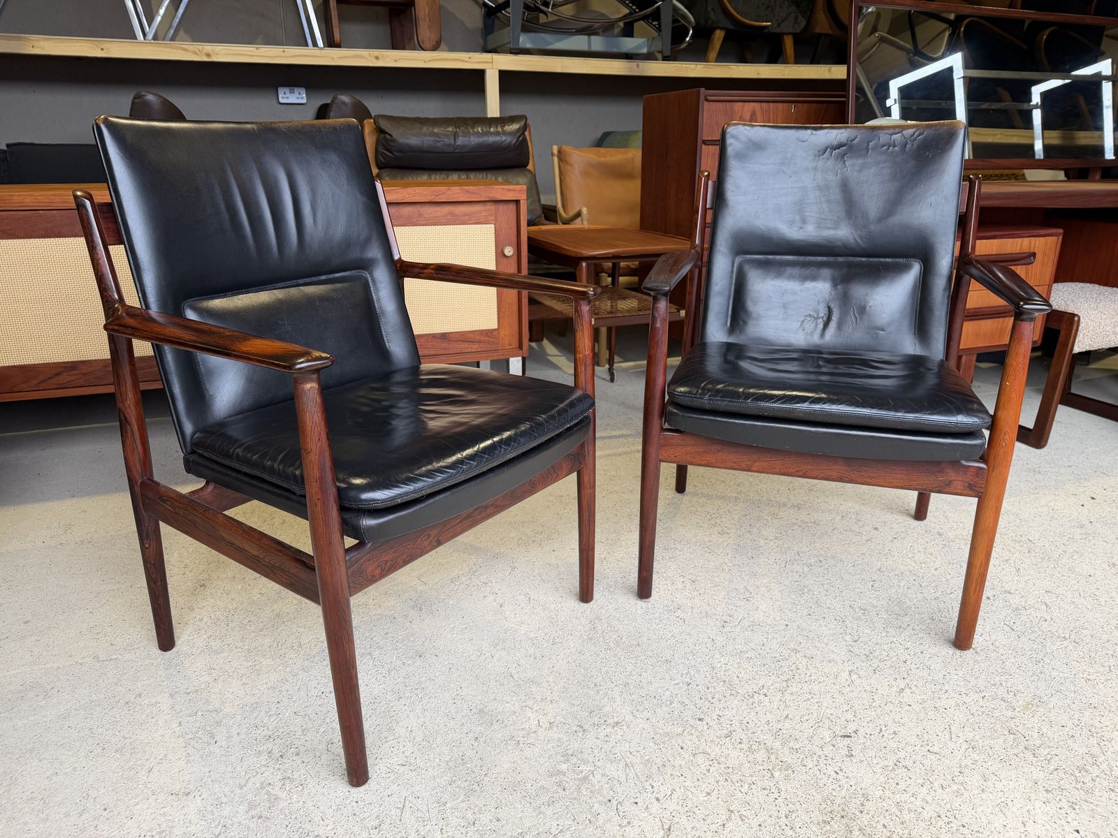 Pair Of Danish Rosewood Armchairs Model 341 By Arne Vodder For Sibast Mobler