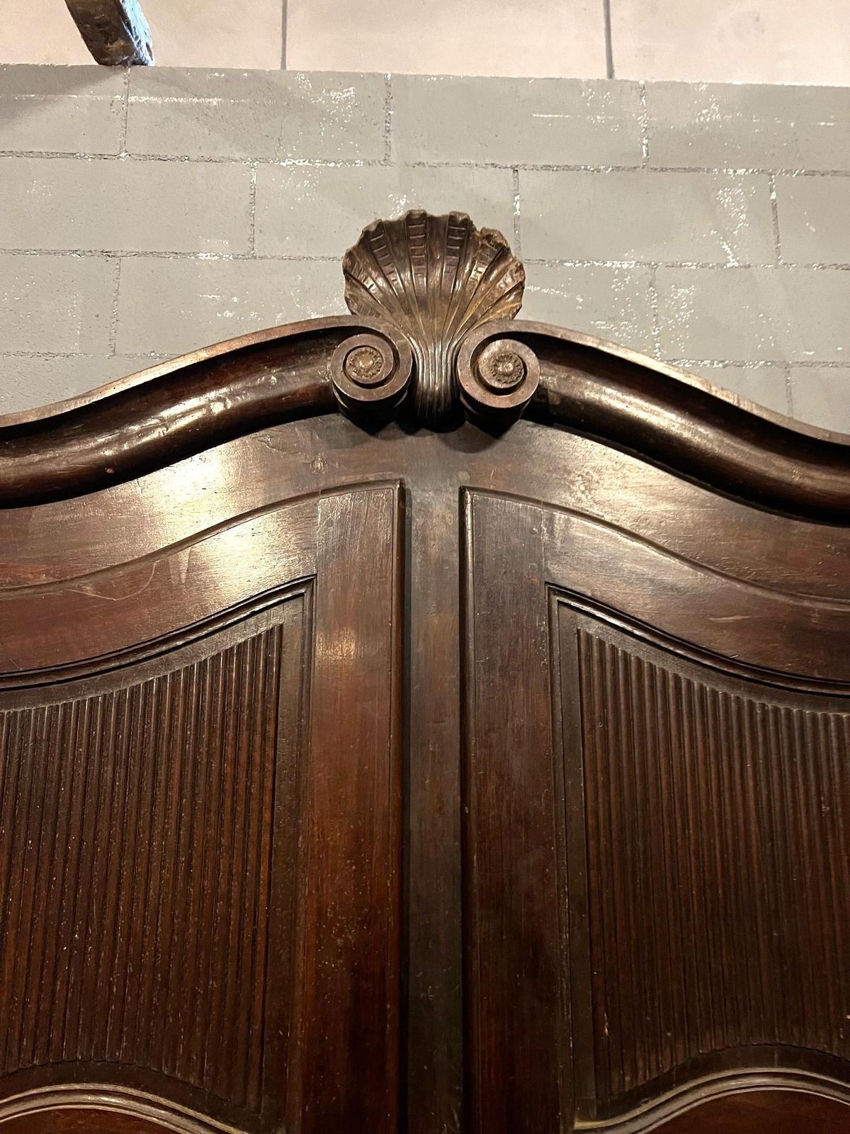 Piedmontese Walnut "Grissinato" 4 Door Closet, Italy photo vintage