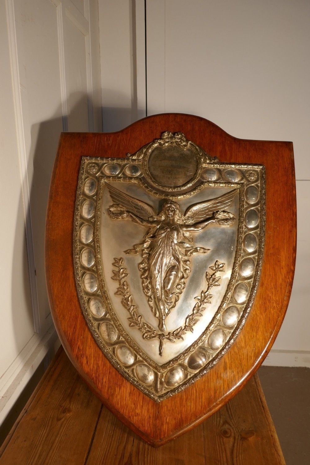 Large Arts And Crafts Shield Trophy With Nike The Goddess Of Victory photo buy