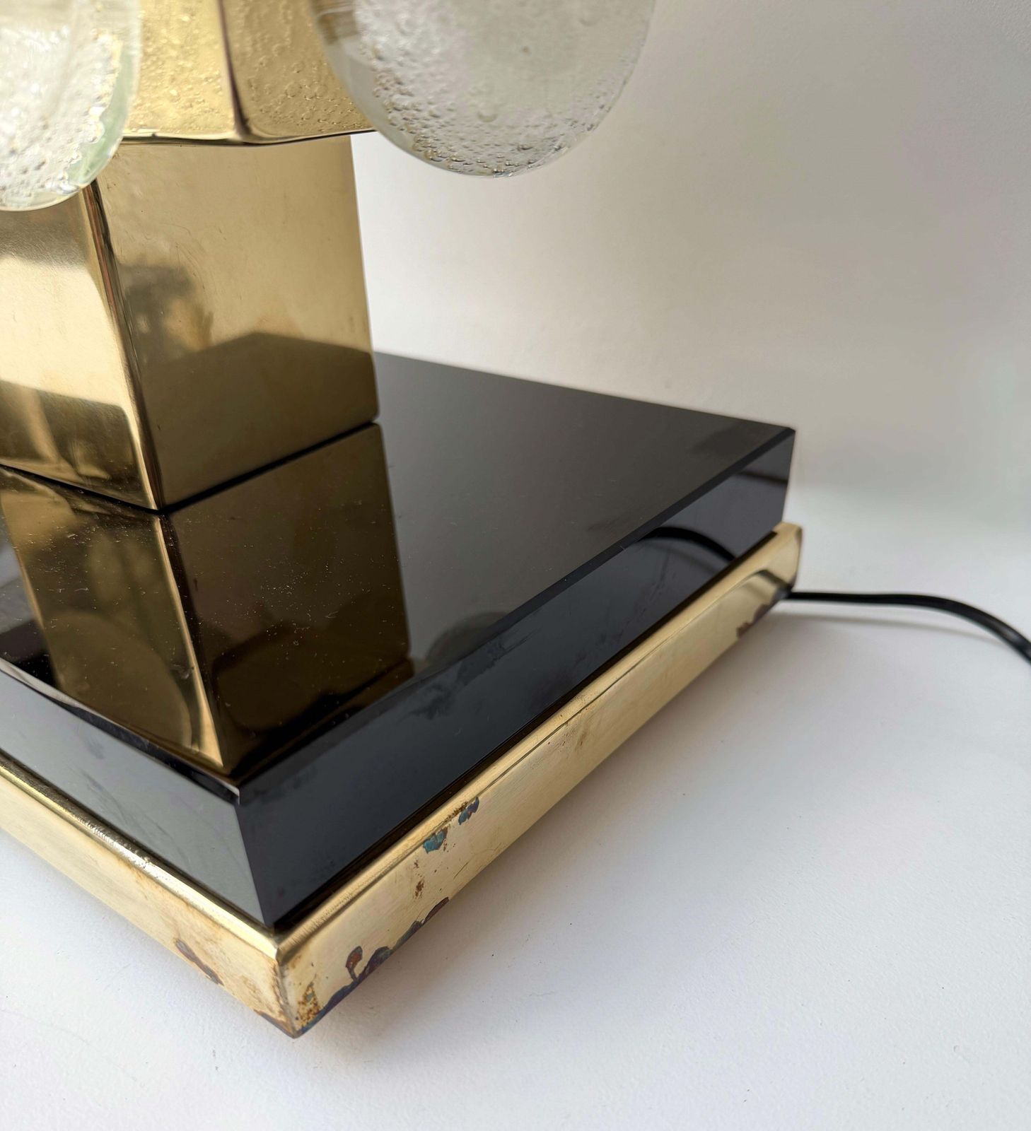 Contemporary Pair Of Brass And Murano Glass Macaroons Lamps, Italy photo vinterior