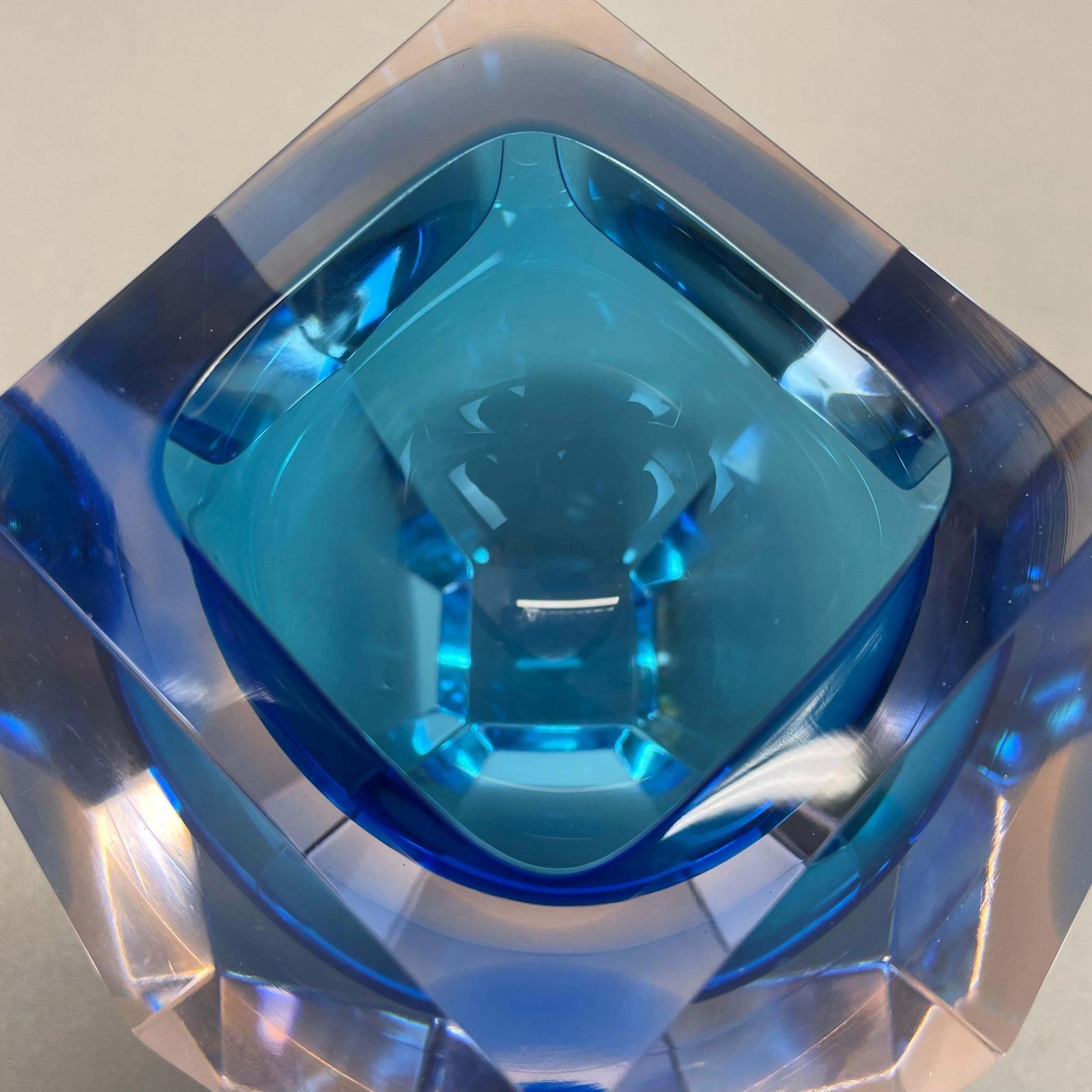photo for sale 1.4kg Murano Glass Faceted "Diamond" Sommerso Bowl By Flavio Poli, Italy, 1970s