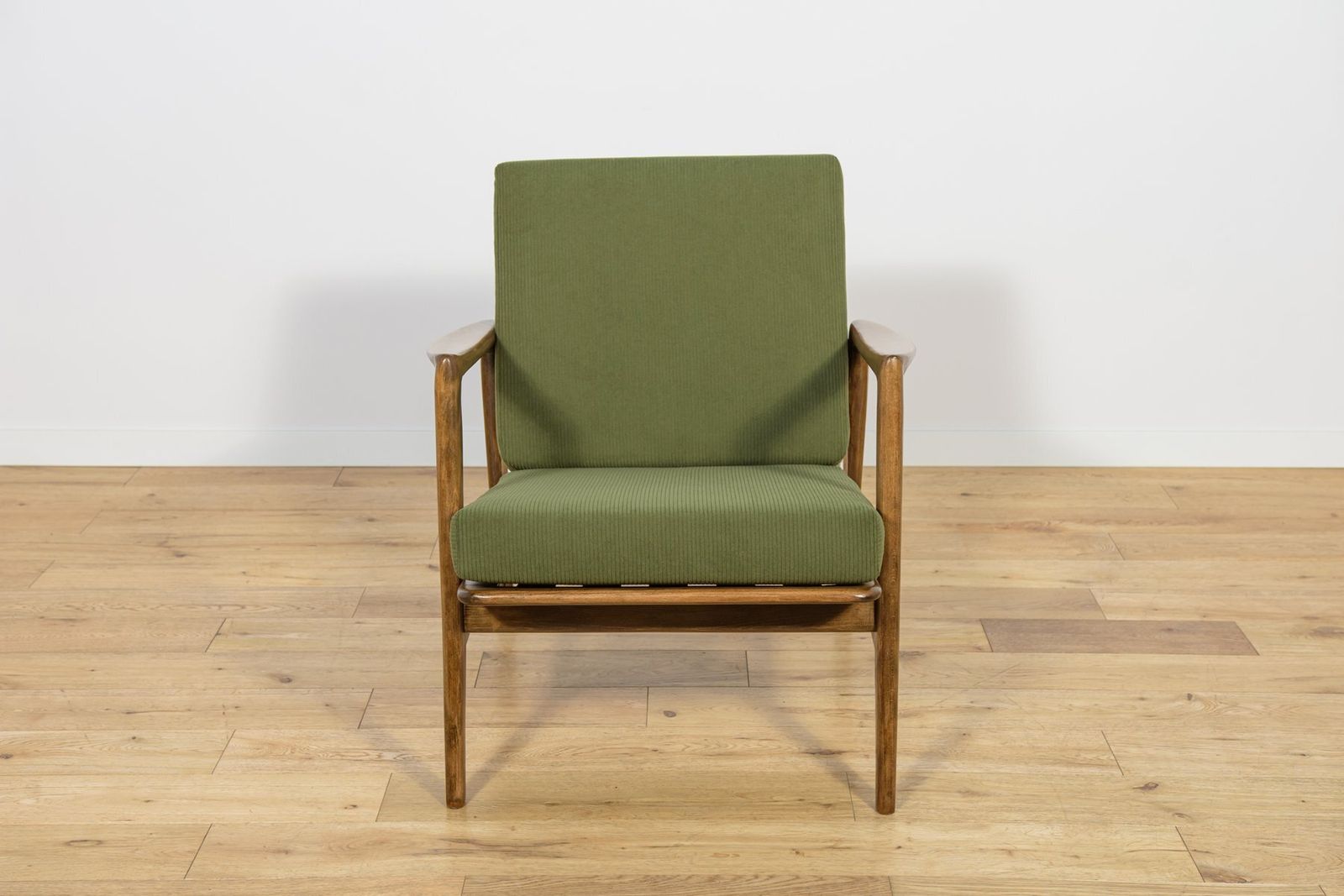 Mid Century Model 300 139  Armchair From Swarzędz Factory, Poland, 1960s photo furniture