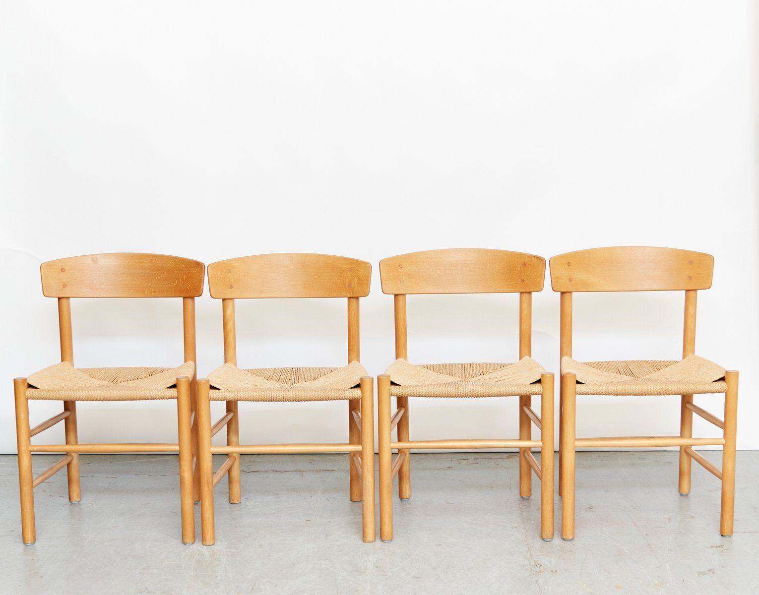 J 39 Shaker Chairs By Børge Mogensen For Fdb Møbler, 1947, Set Of 4 photo for sale