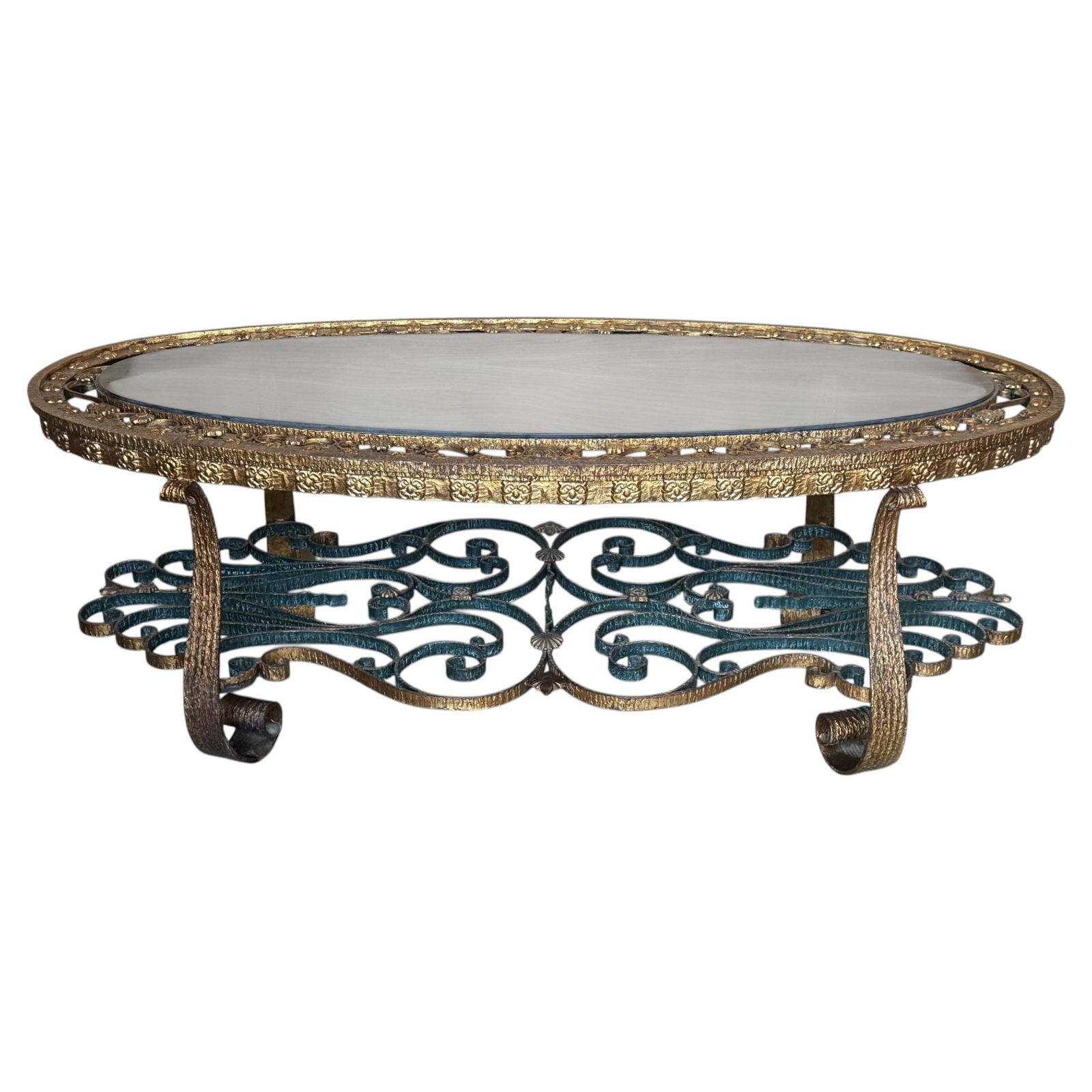 Table basse italienne Hollywood Regency en fer doré, ovale à 2 niveaux, décor de corde et glands