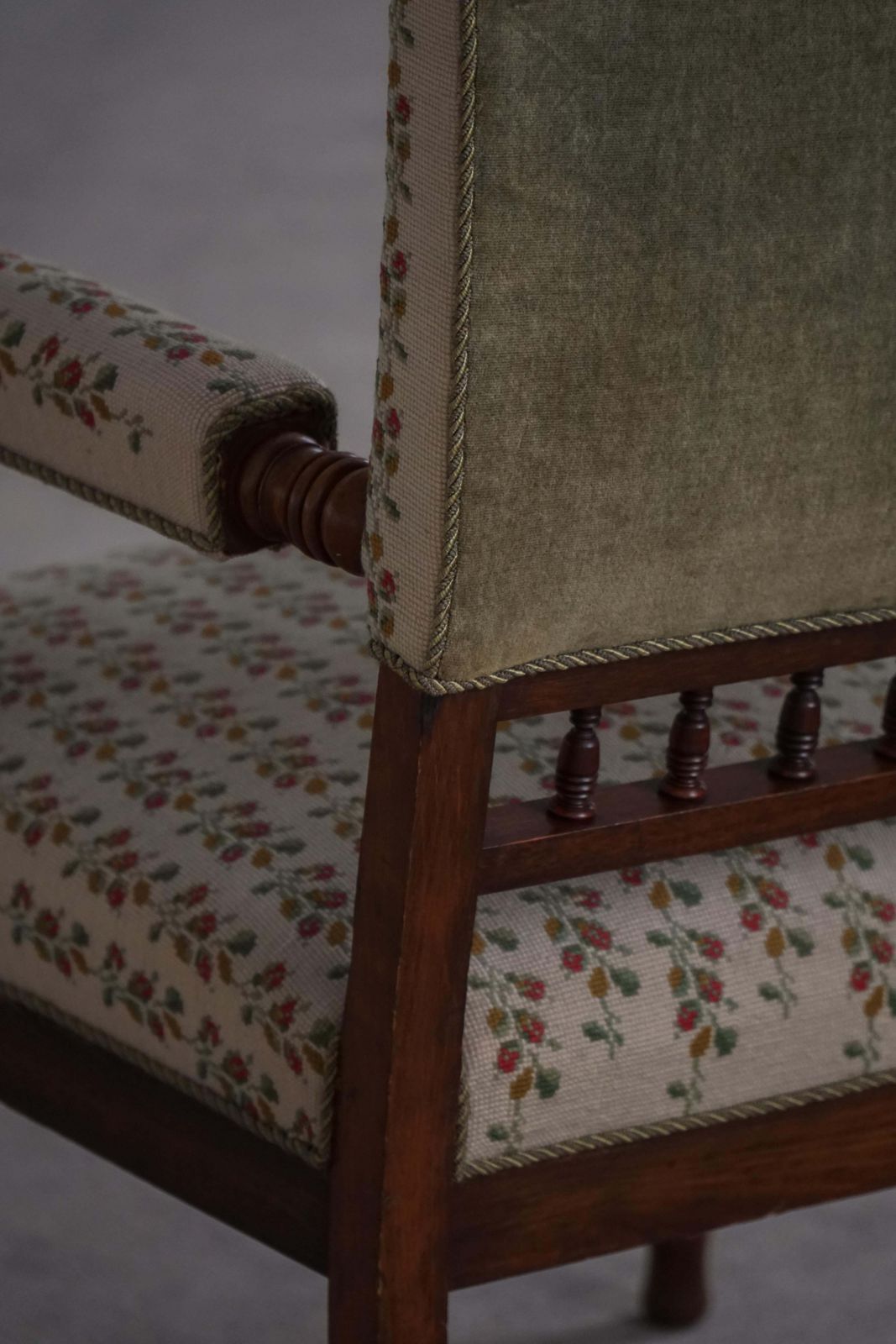 1526.0 Danish Modern Armchair In Turned Wood With Floral Upholstery, Early 20th Century photo