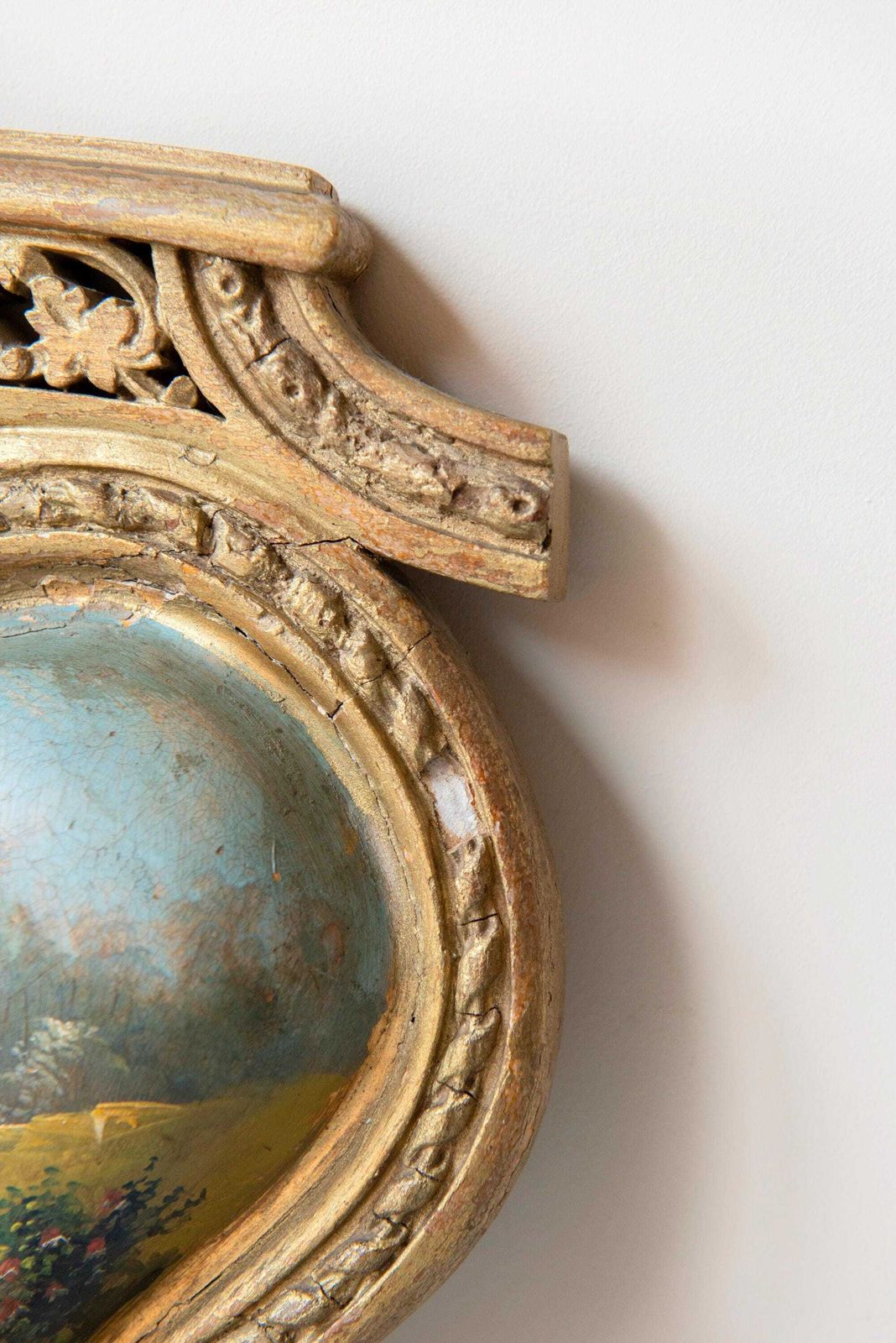 photo vintage Antique French Giltwood Wall Sconce, 19th Century — Hand Painted Heart Panel, Rare Romantic Candle Holder
