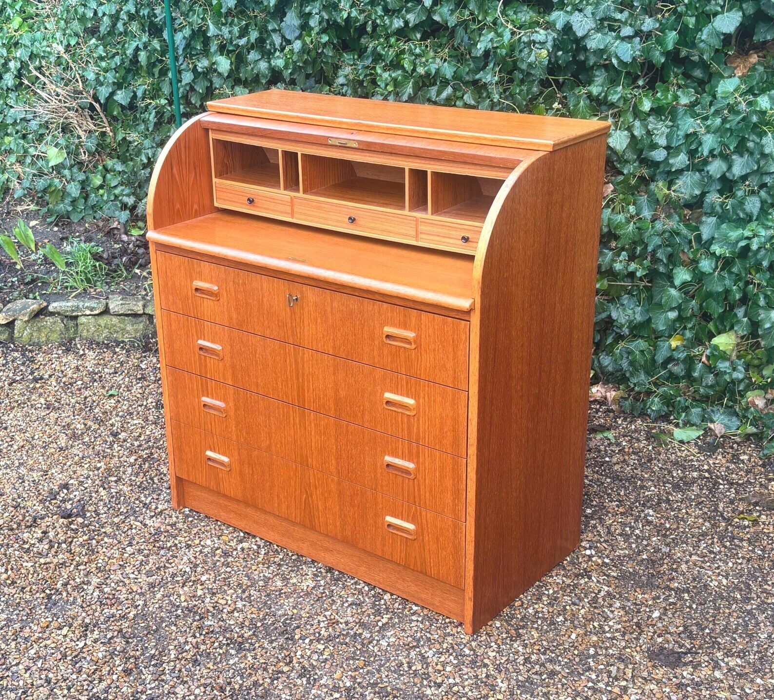 Mid Century Cylinder Top Bureau In Teak photo 600.0