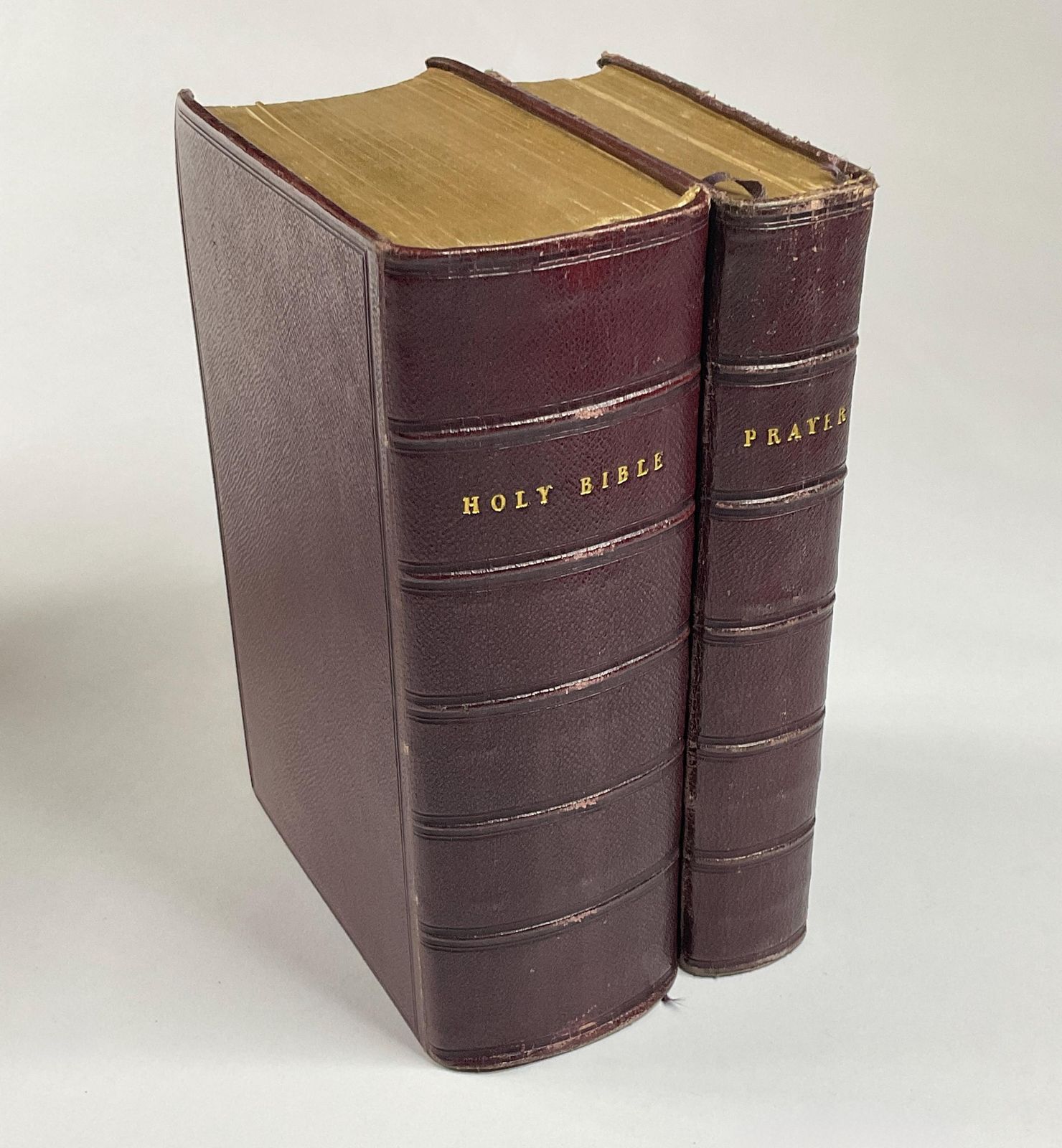 Oxford Holy Bible And Prayer Book Companion Set In Morocco Leather Case, 1836. photo 225.0